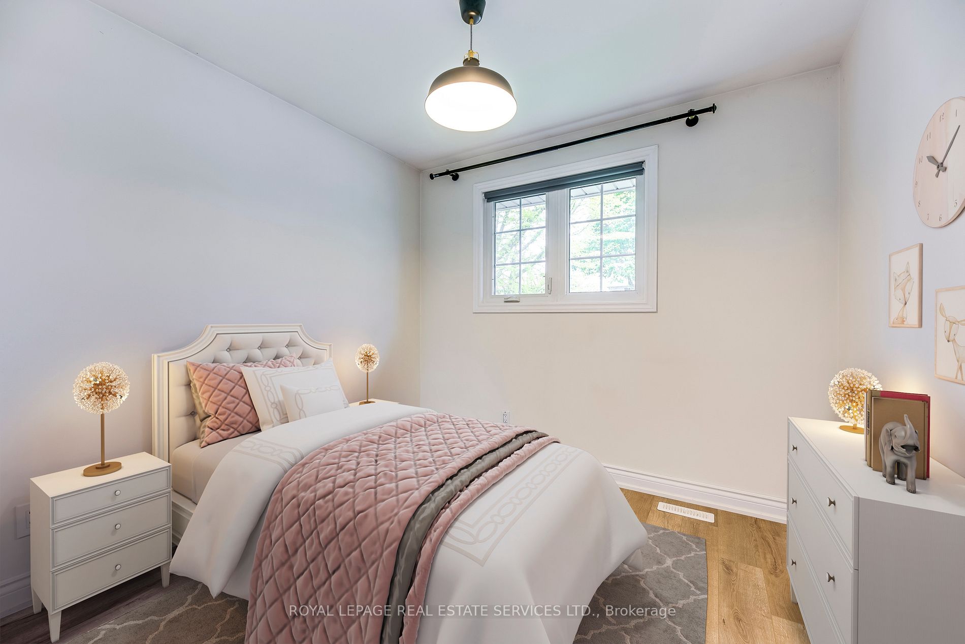 59 Mccraney Street W