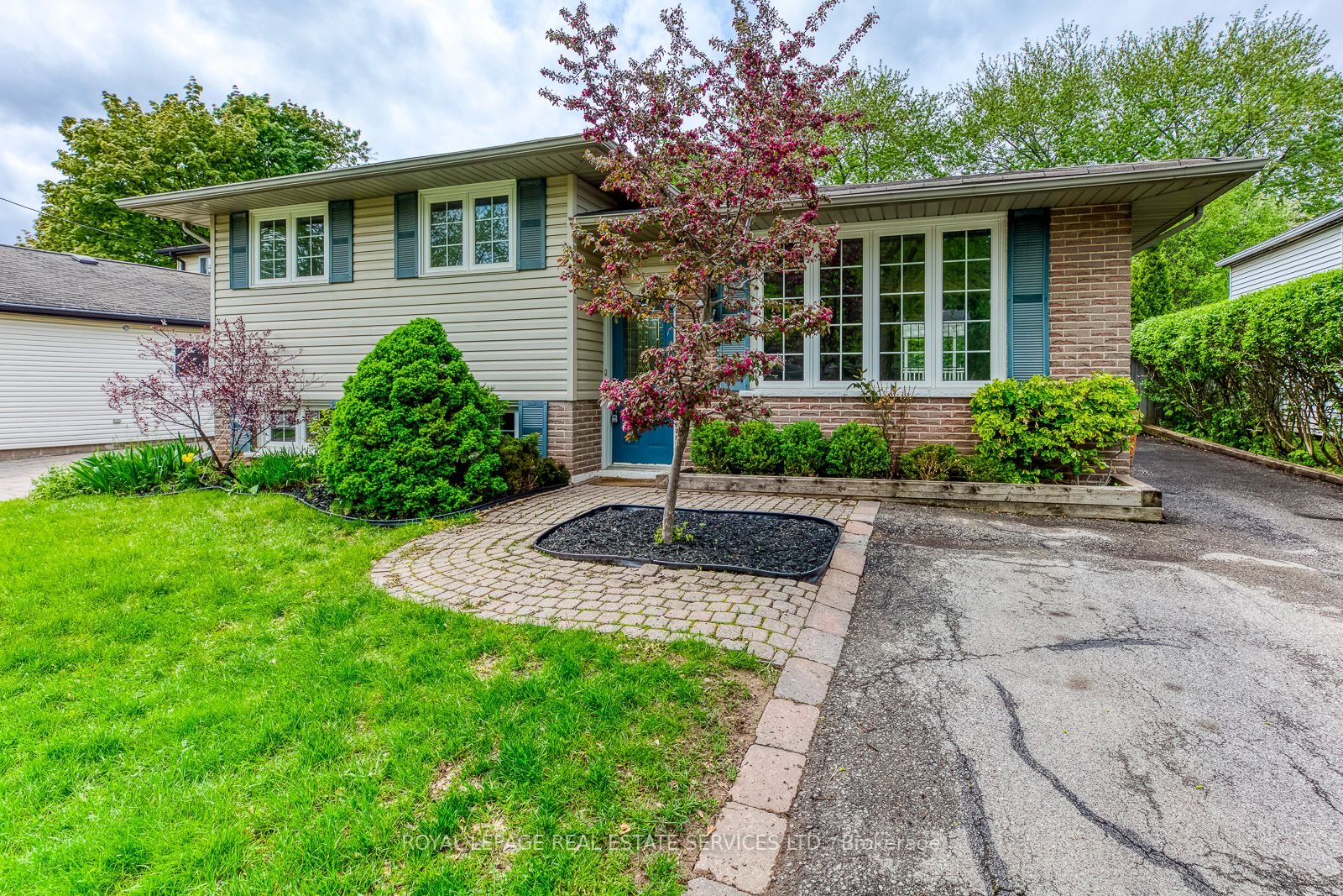 59 Mccraney St W