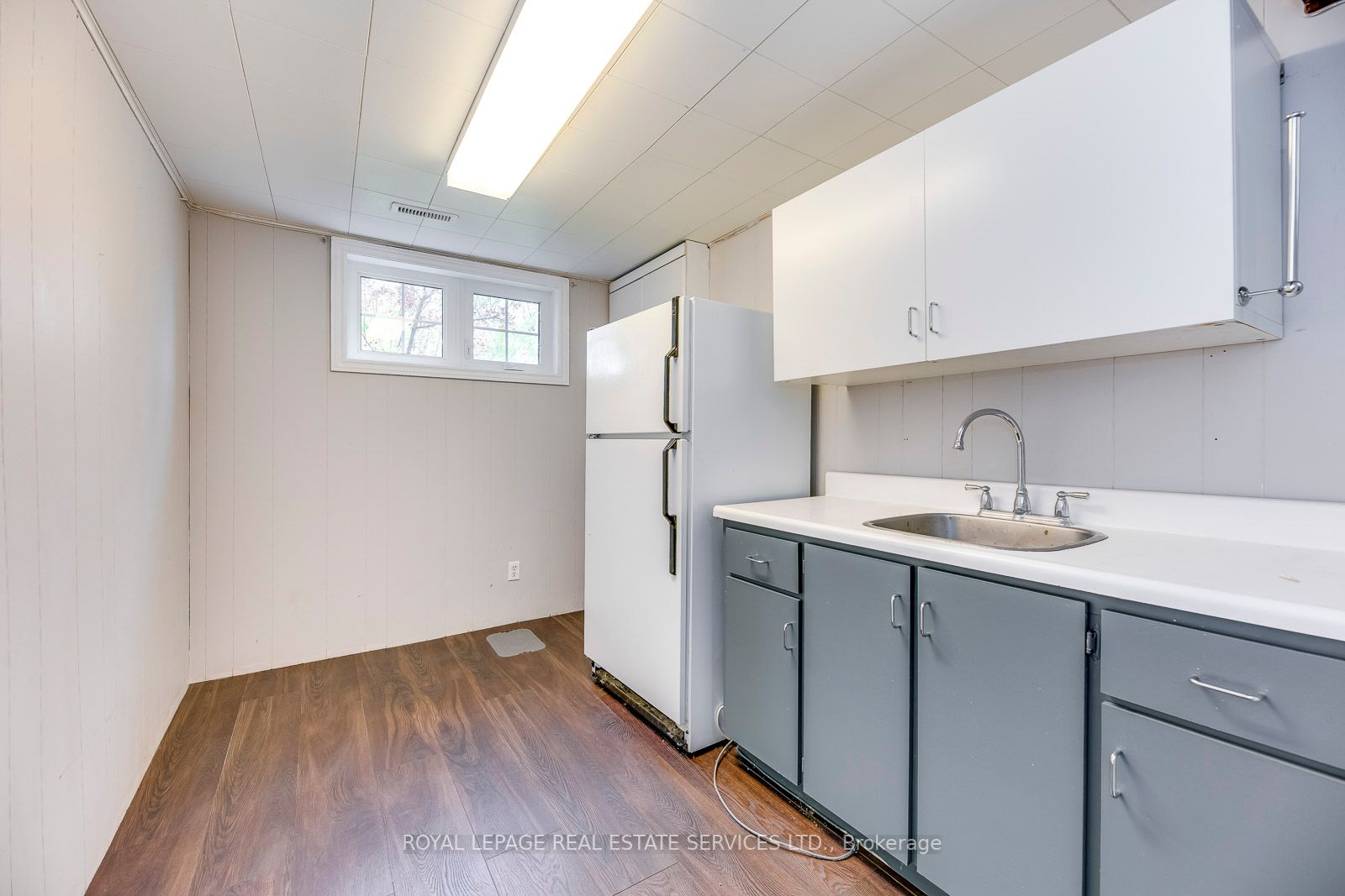 59 Mccraney Street W