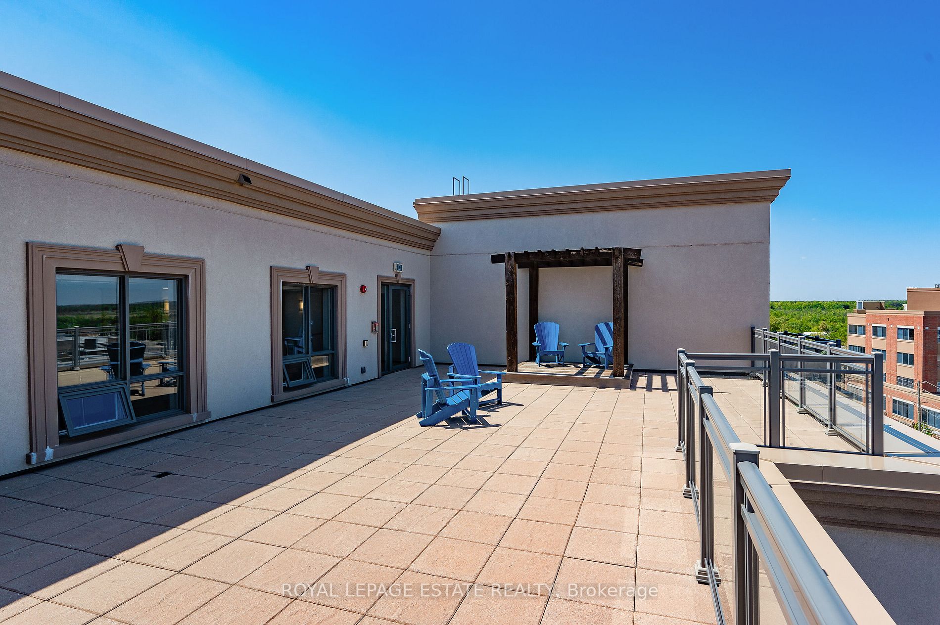 2486 Old Bronte Road, #422