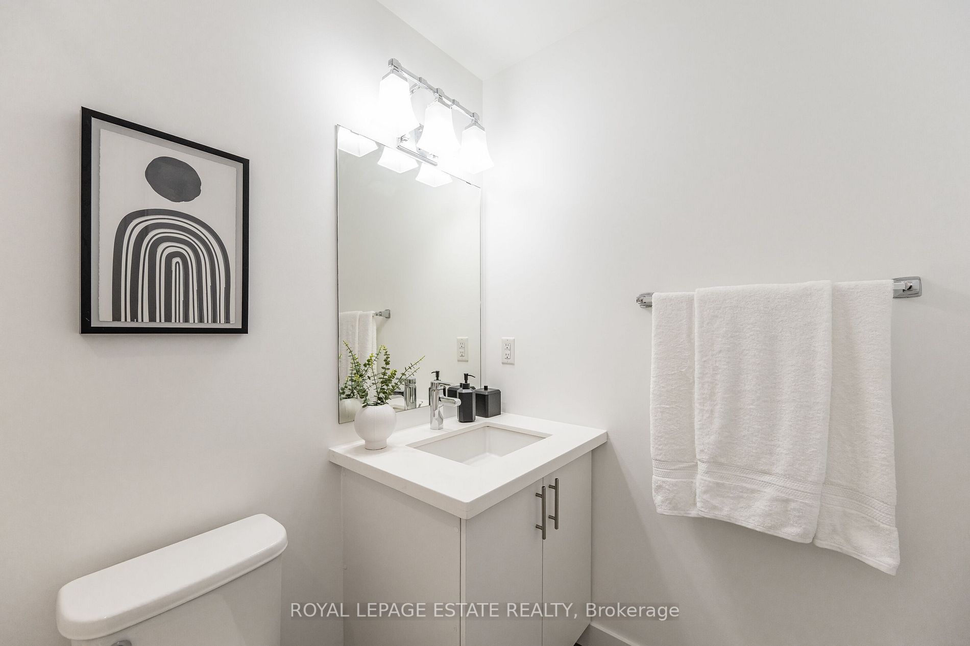 2486 Old Bronte Road, #422