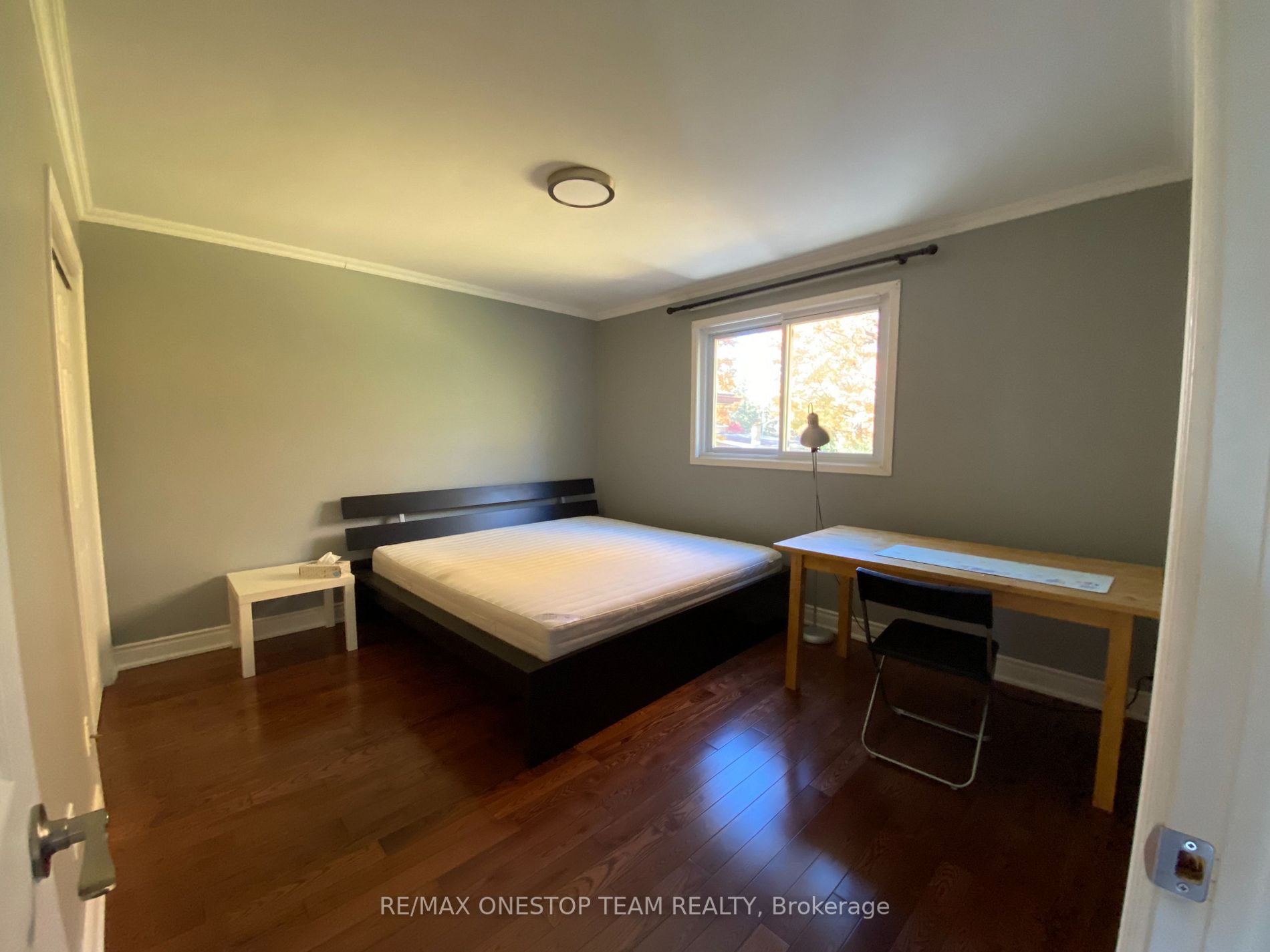 1218 Lambeth Road