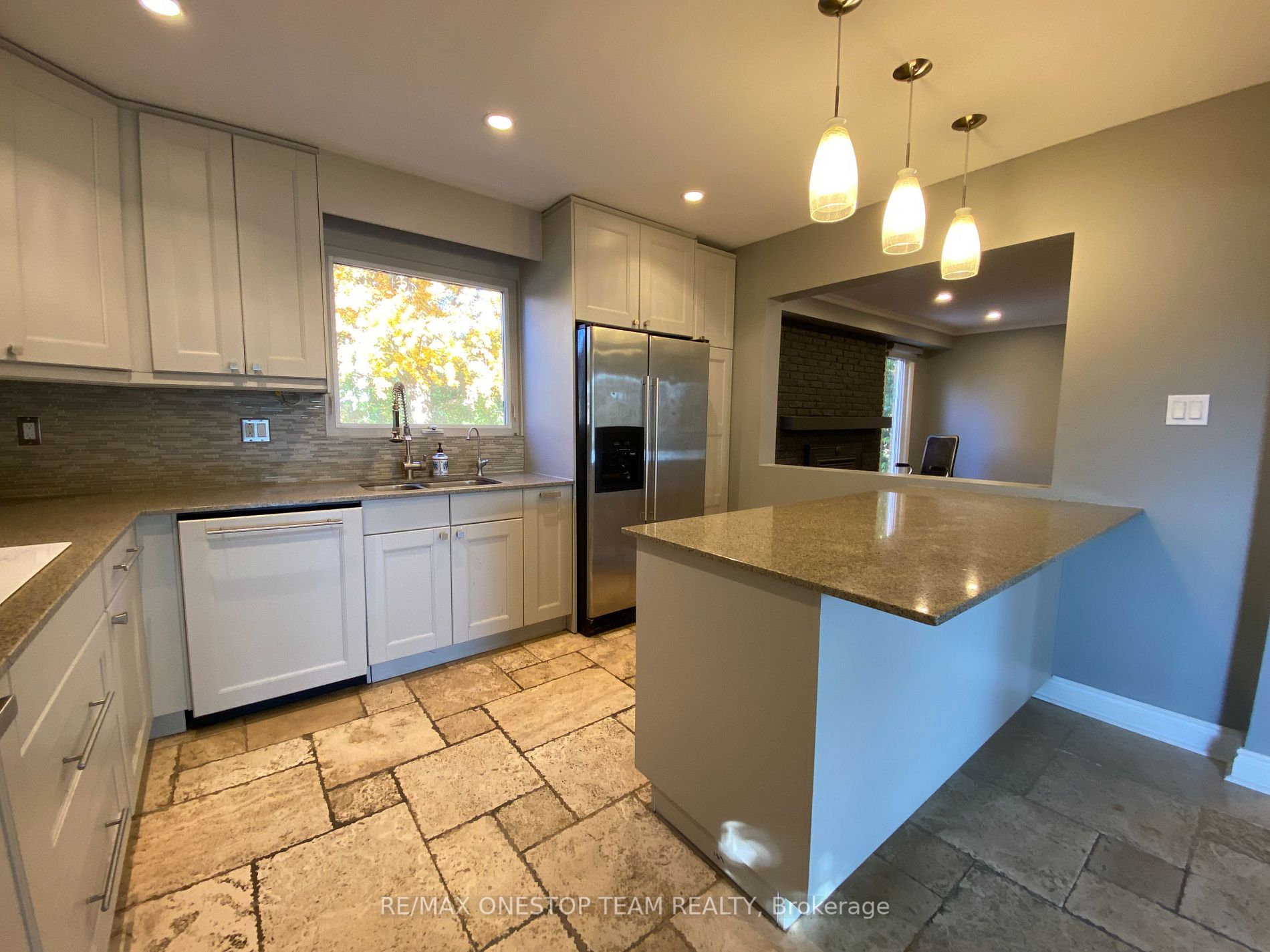 1218 Lambeth Road