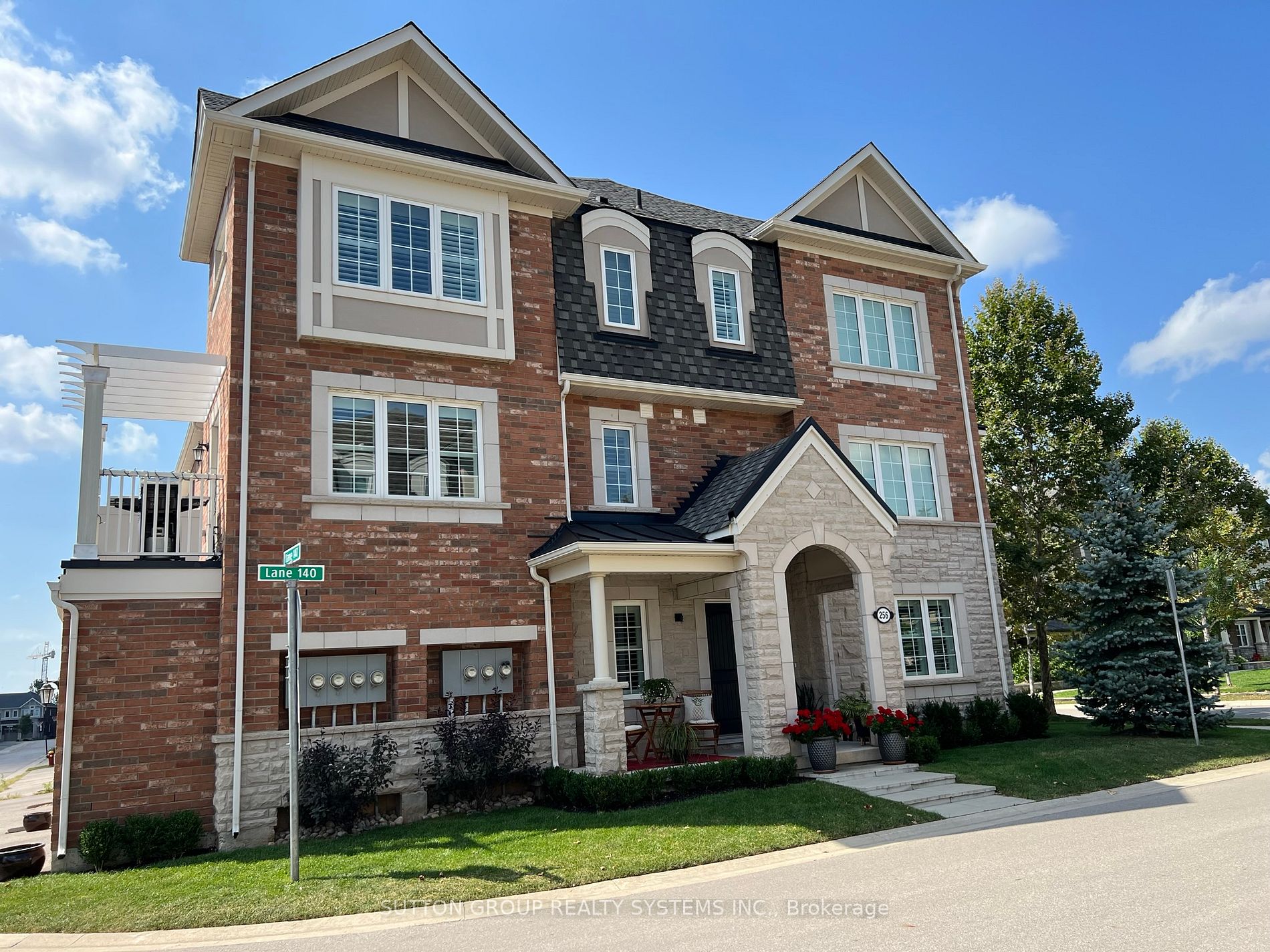 256 Ellen Davidson Dr