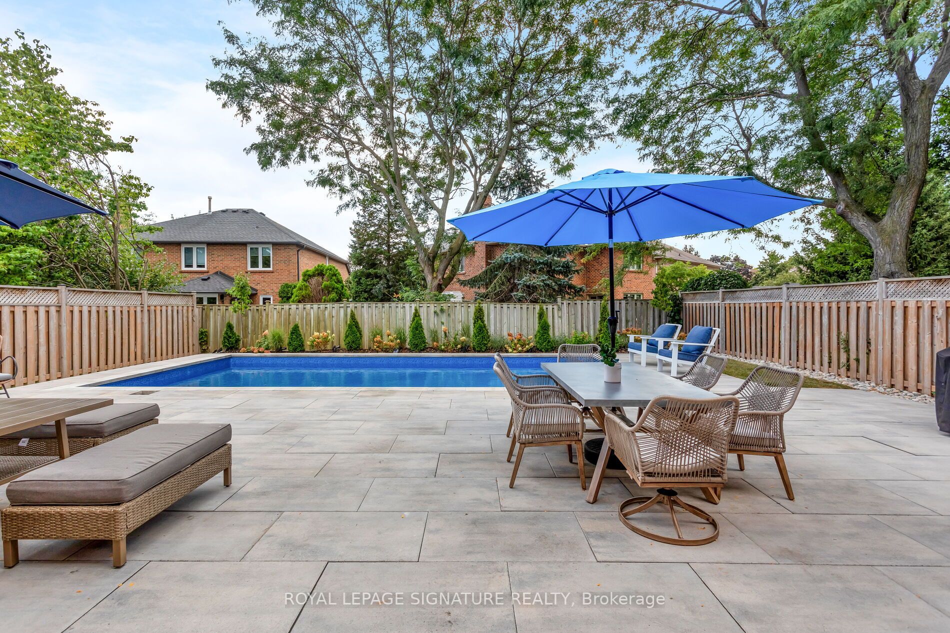 1206 Fairmeadow Tr