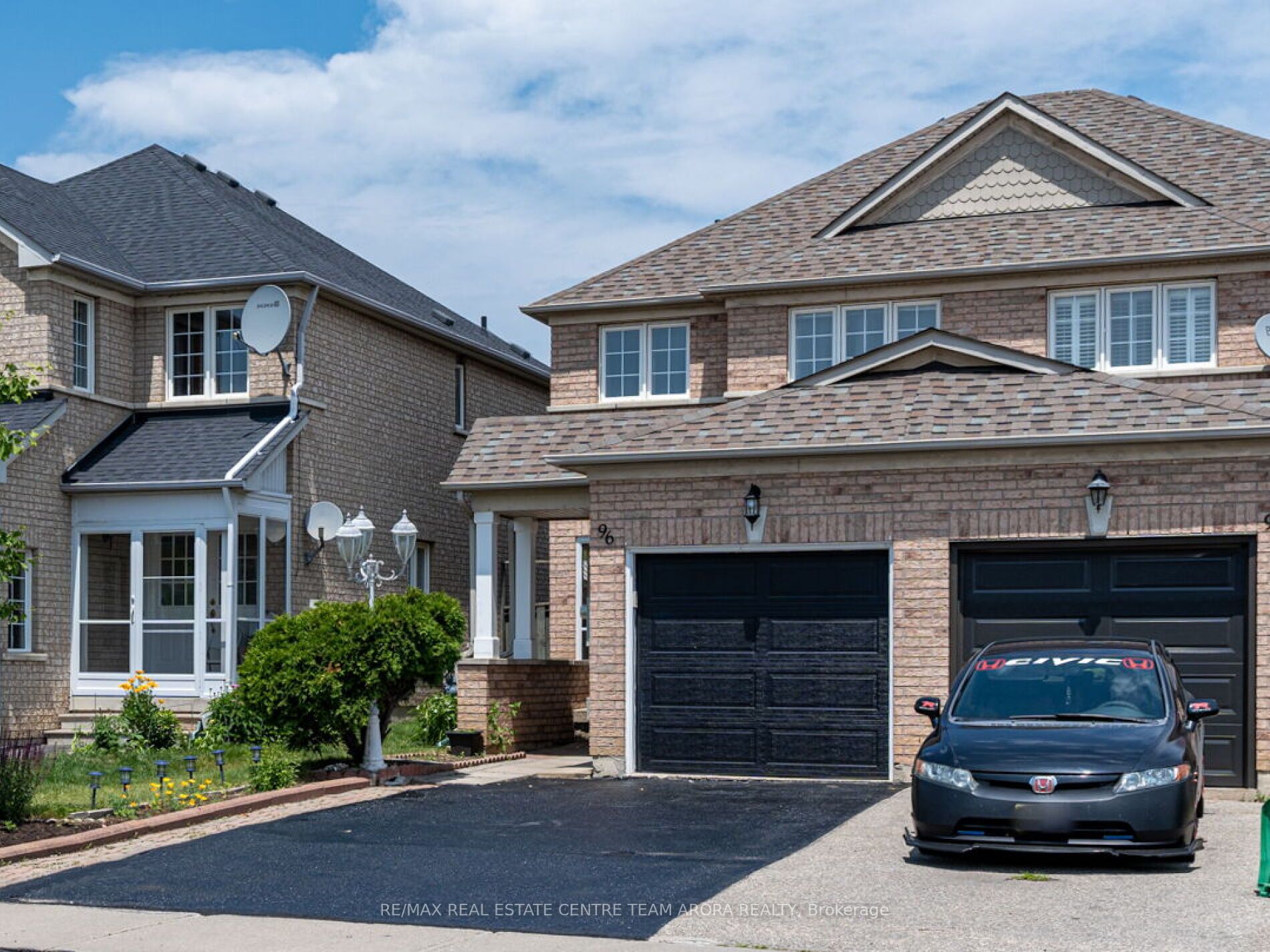 96 Summerdale Cres