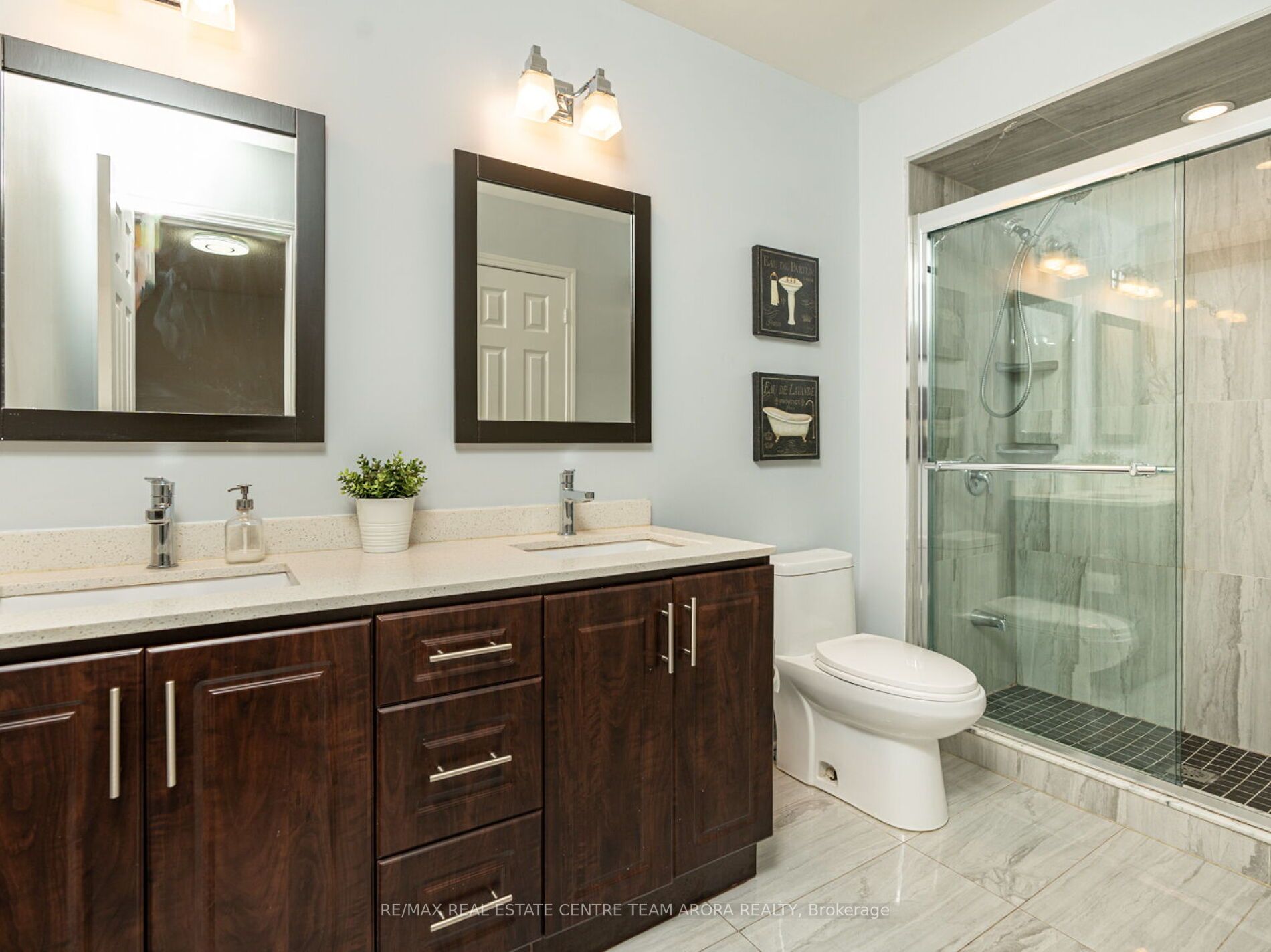 96 Summerdale Cres