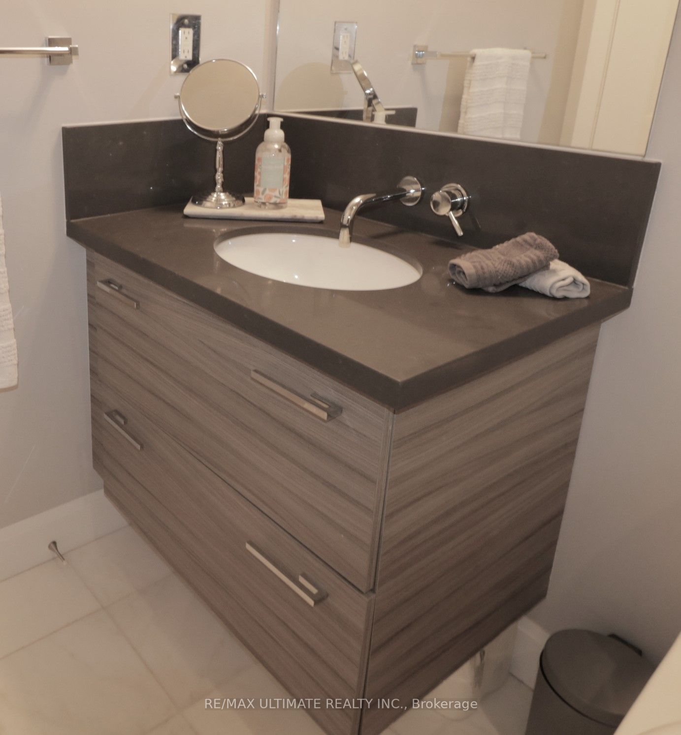 33 Shore Breeze Drive, #1008