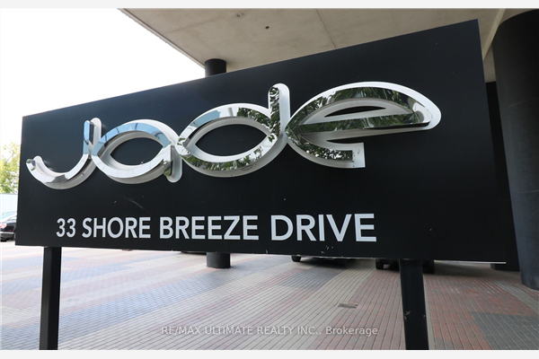33 Shore Breeze Dr, Toronto
