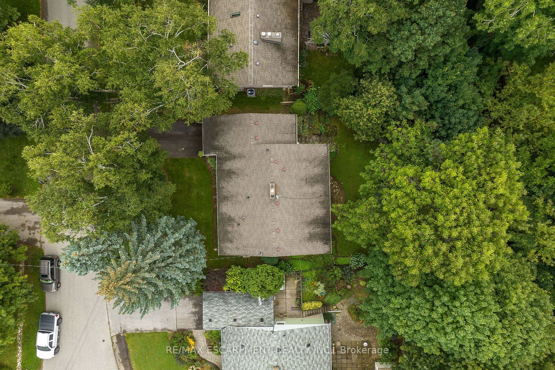 968 Glen Acres Crt N