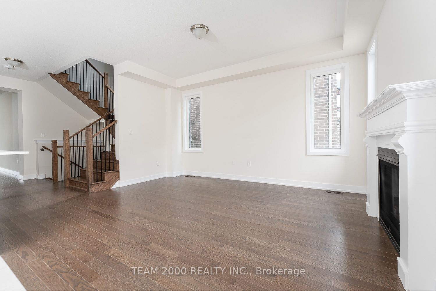 609 LeatherLeaf Landing