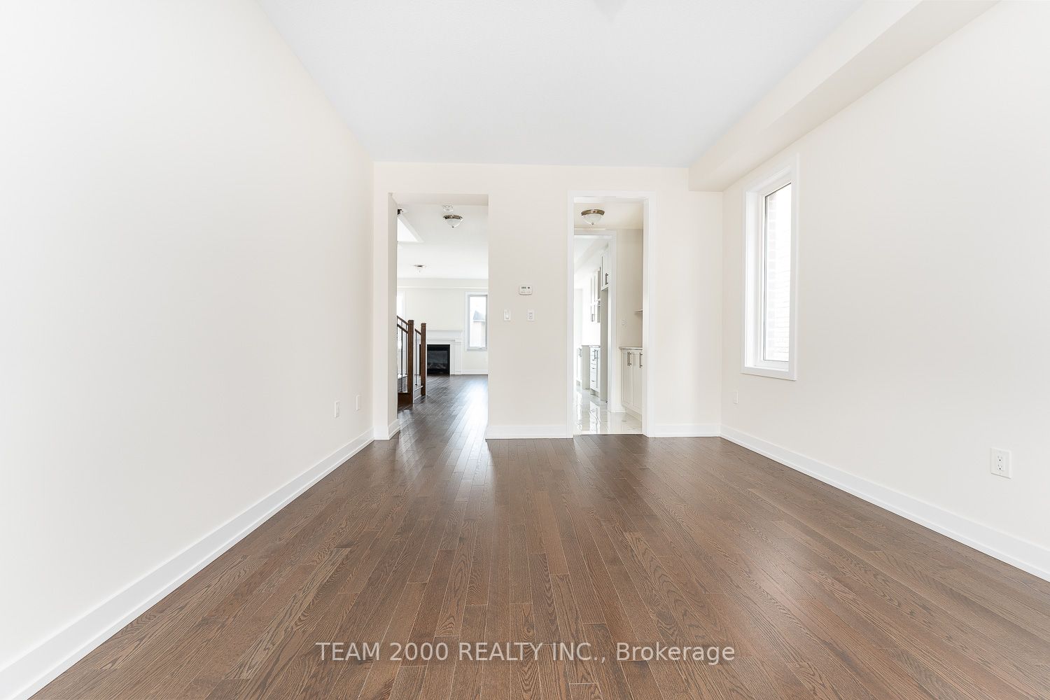 609 LeatherLeaf Landing