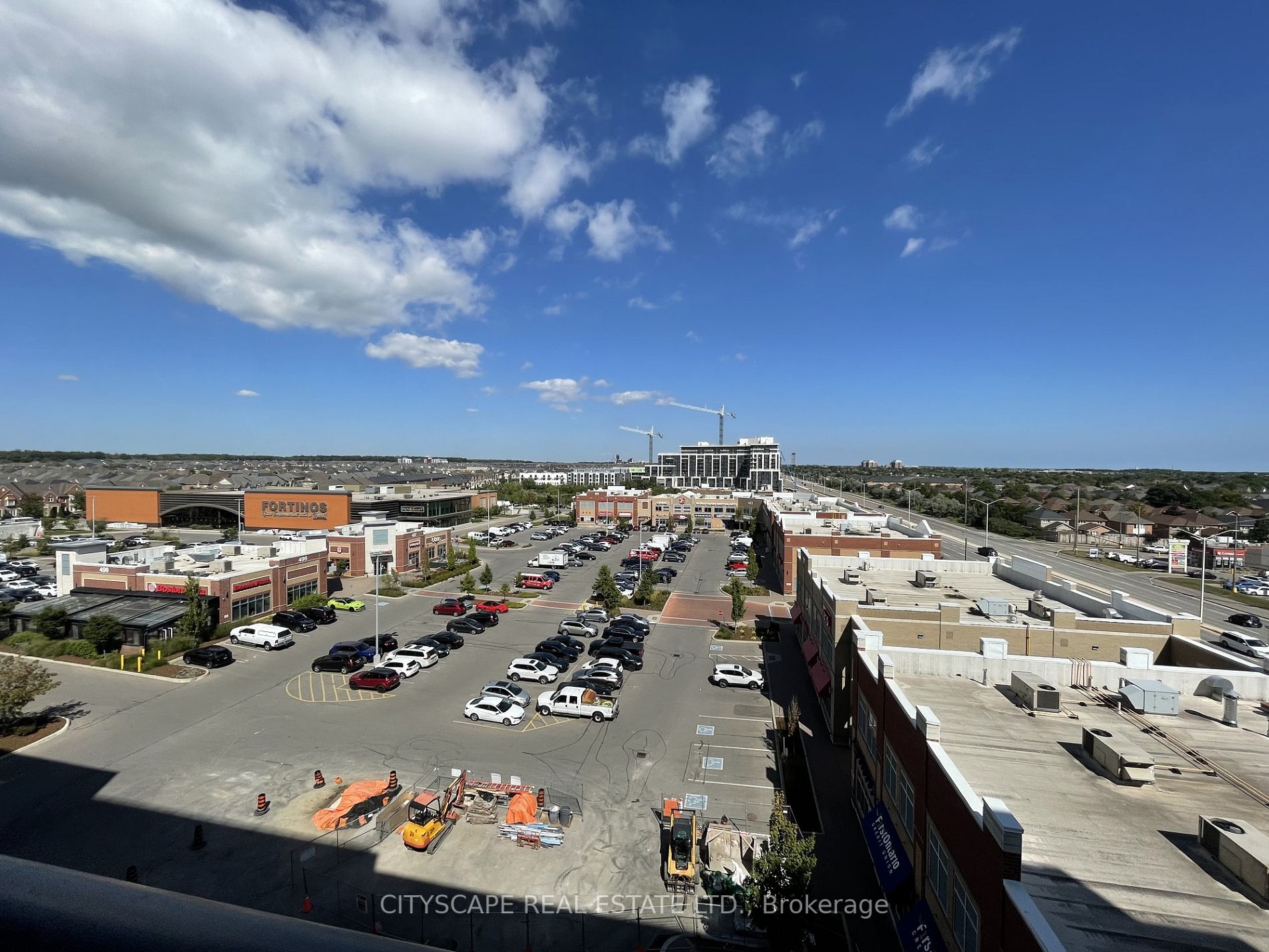 509 Dundas St W, #615