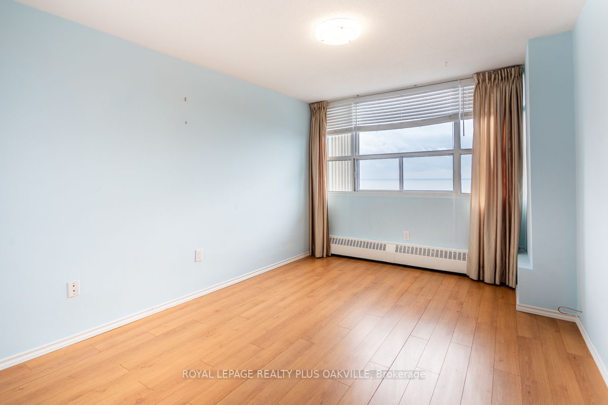 2263 Marine Dr, #1206