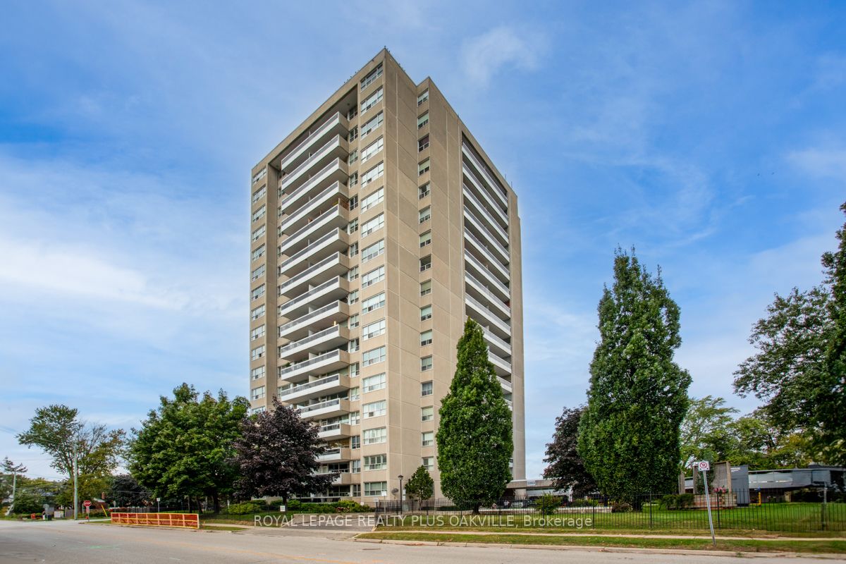 2263 Marine Dr, #1206