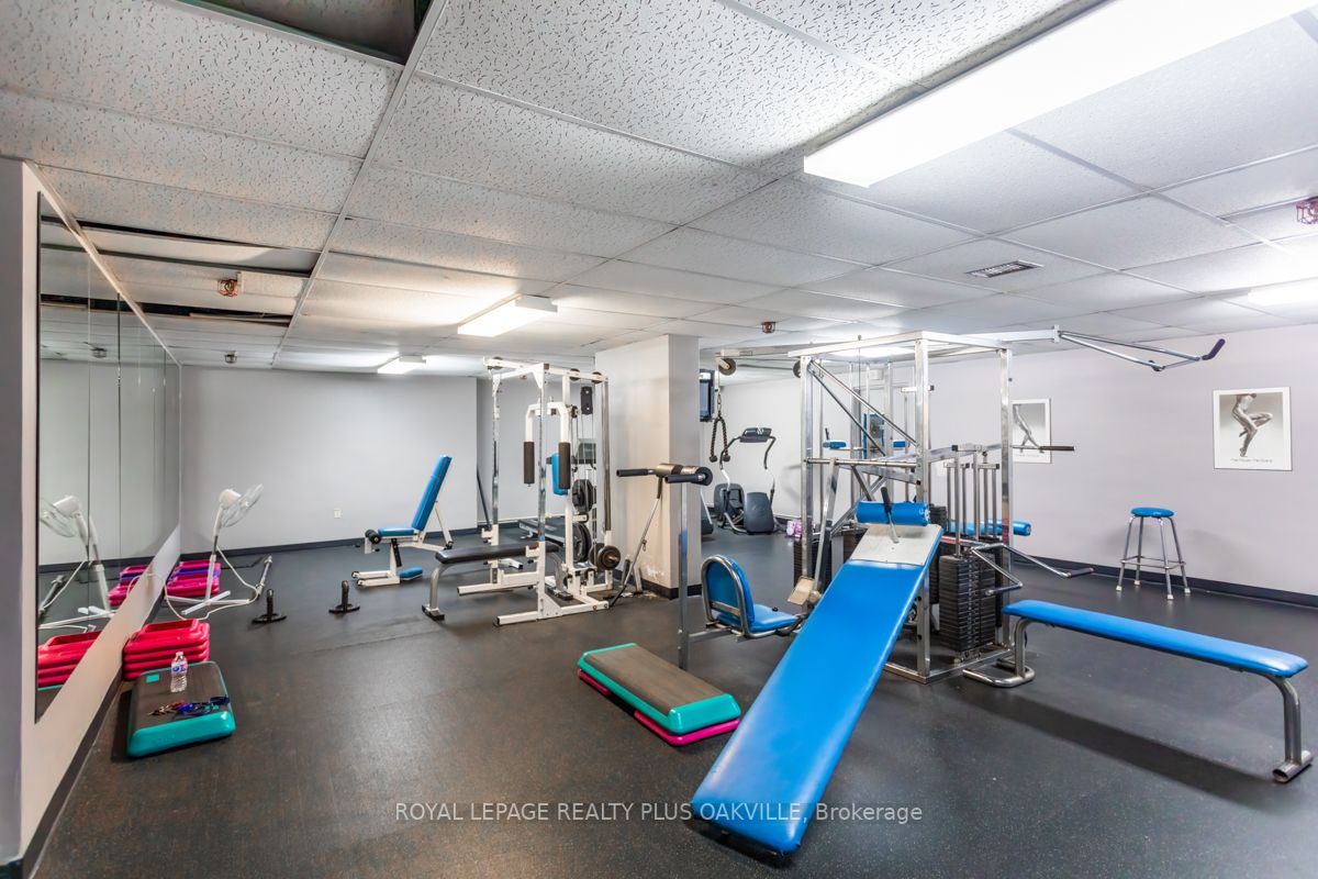 2263 Marine Dr, #1206