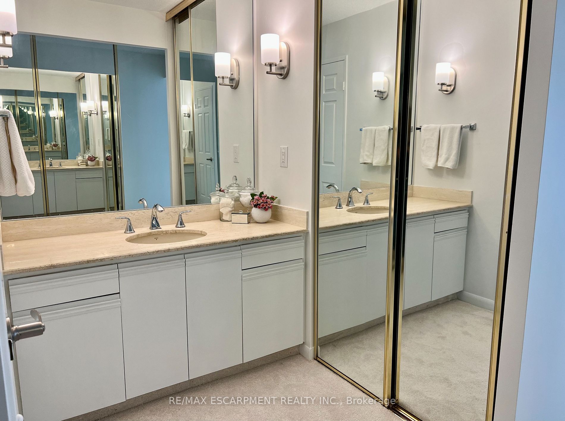 2170 Marine Drive, #1102