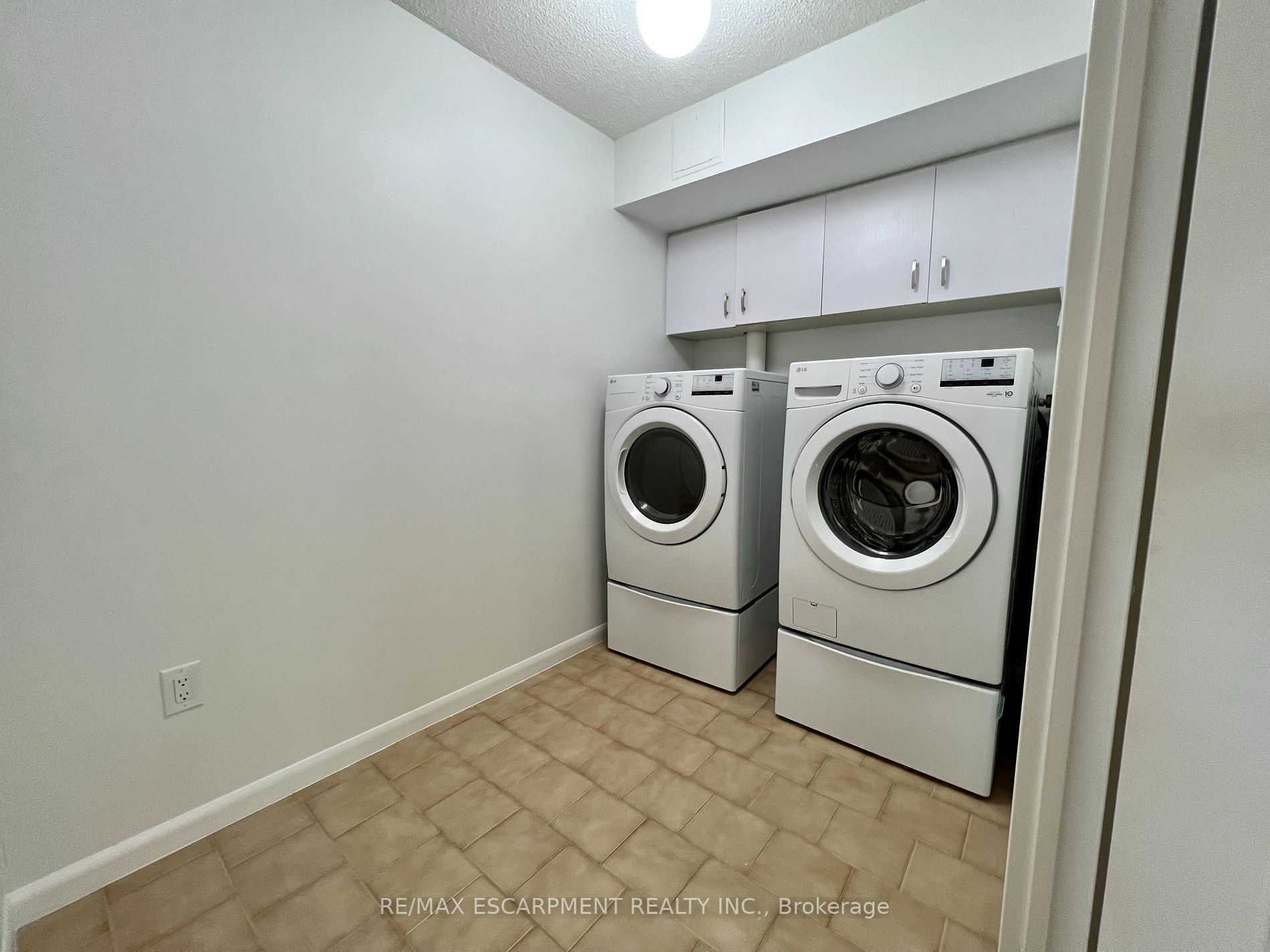 2170 Marine Drive, #1102