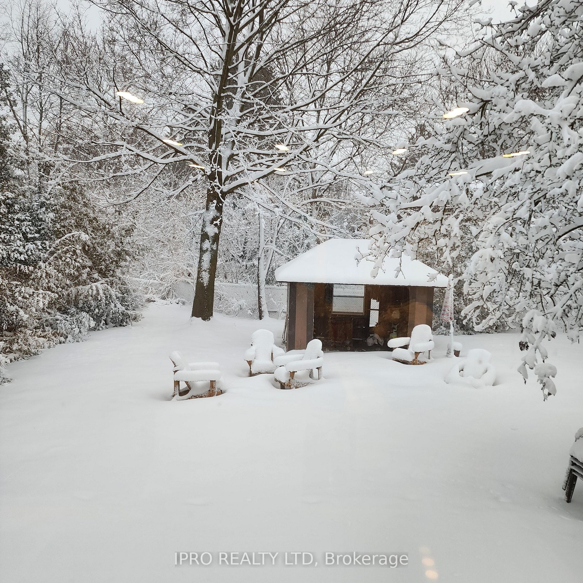208 Glen Oak Dr