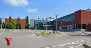 208 Glen Oak Dr