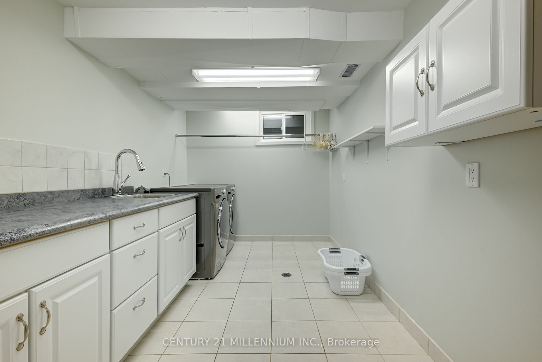 17 Ridgehill Drive
