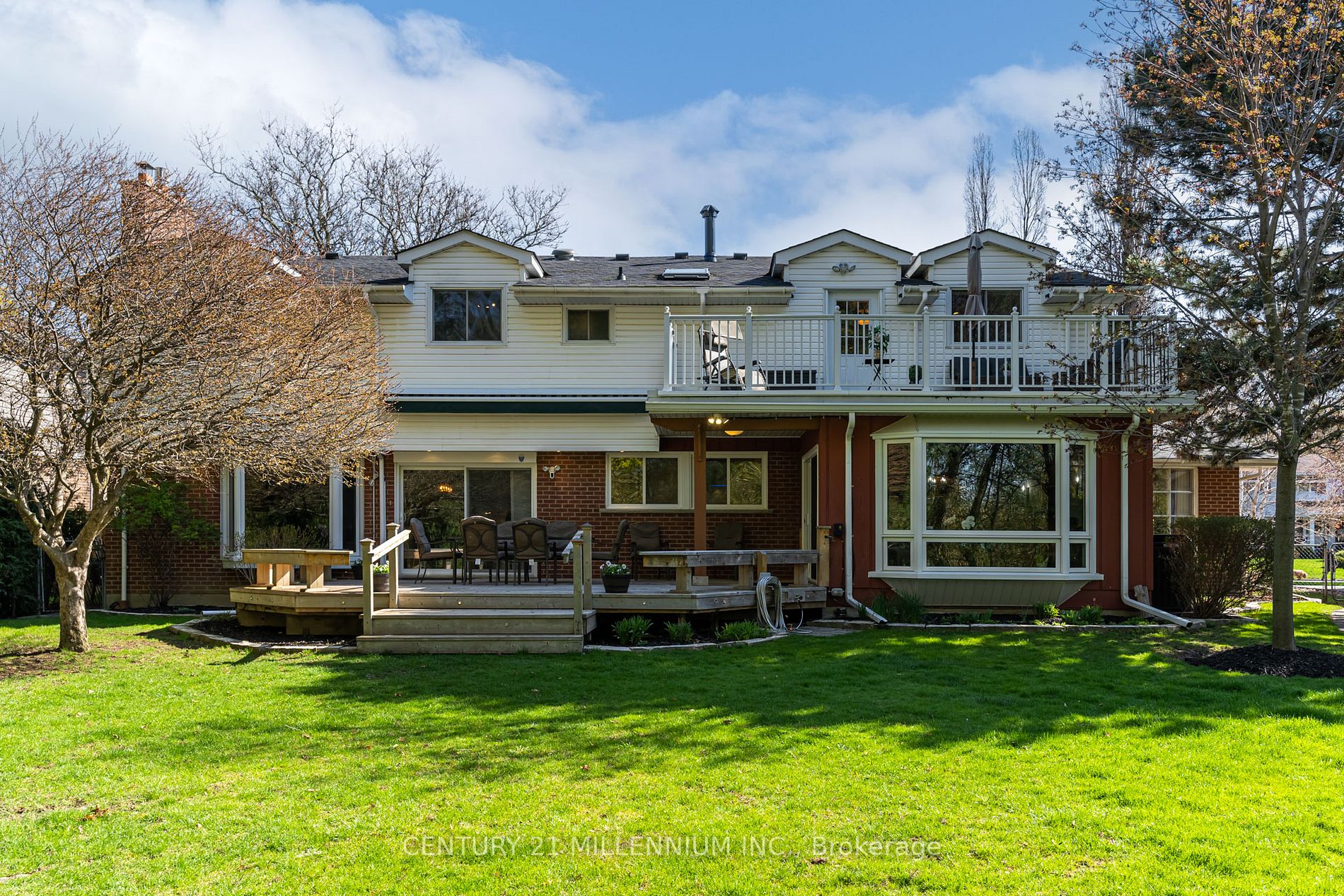 17 Ridgehill Drive