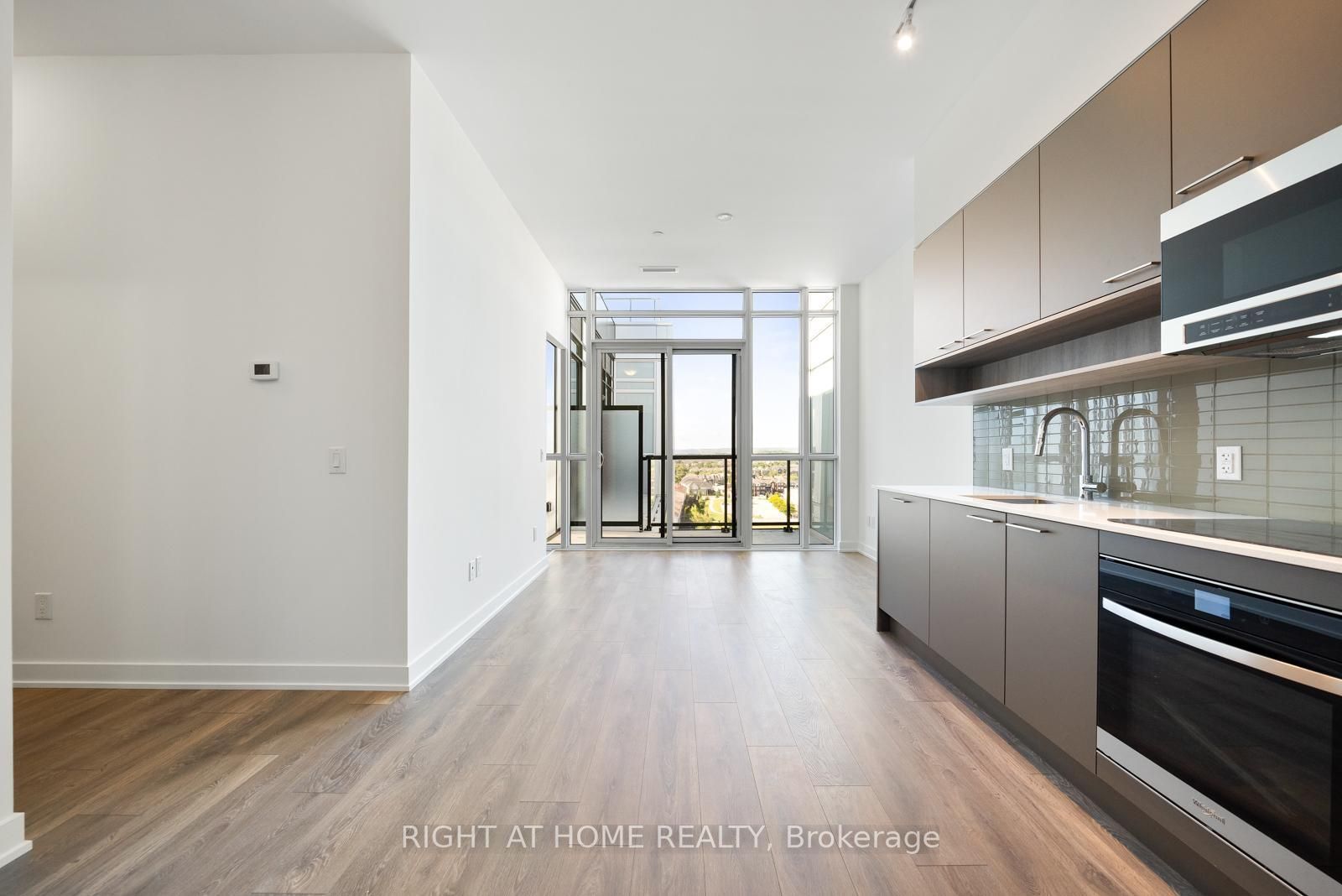 3005 Pine Glen Rd, #801