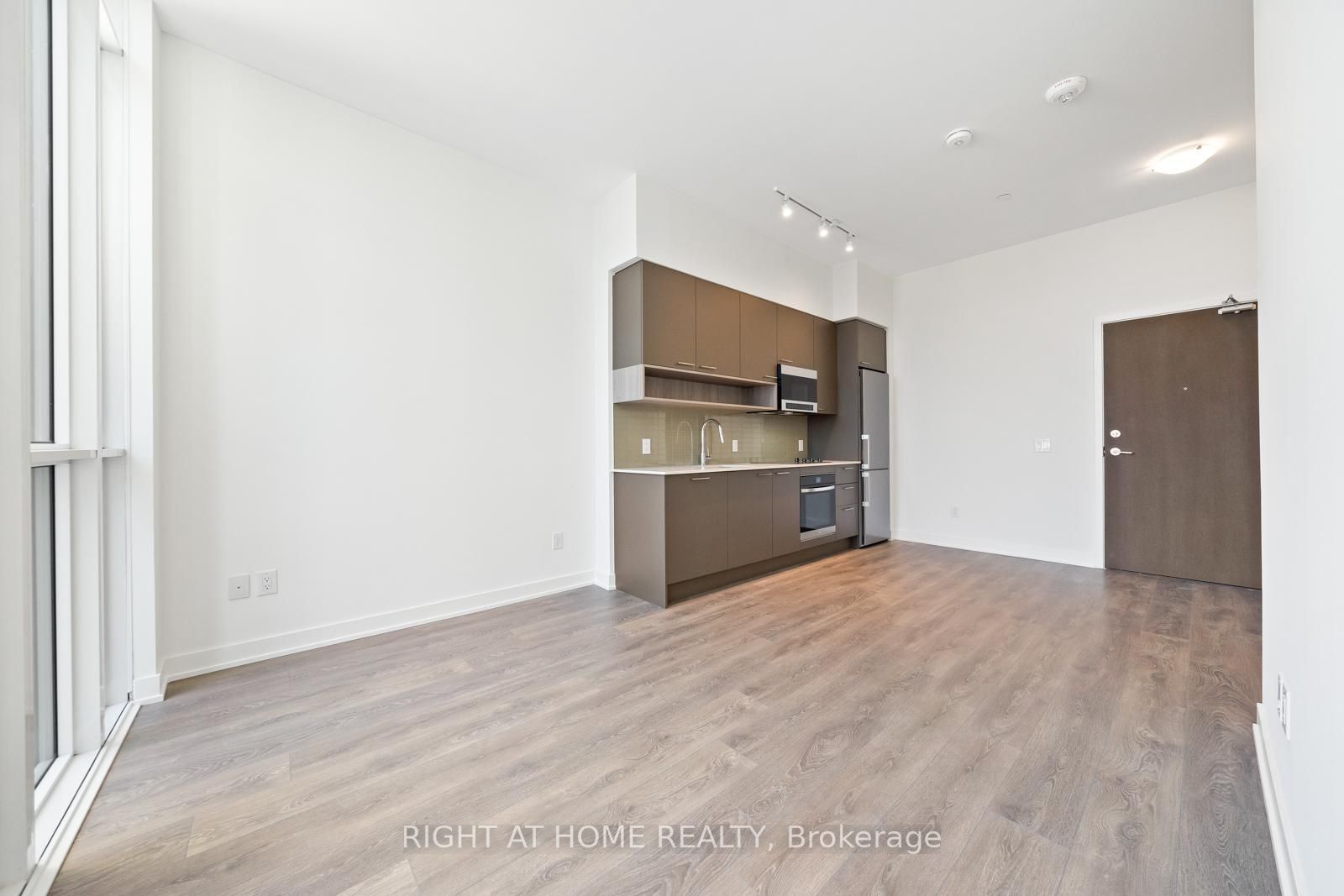 3005 Pine Glen Rd, #801