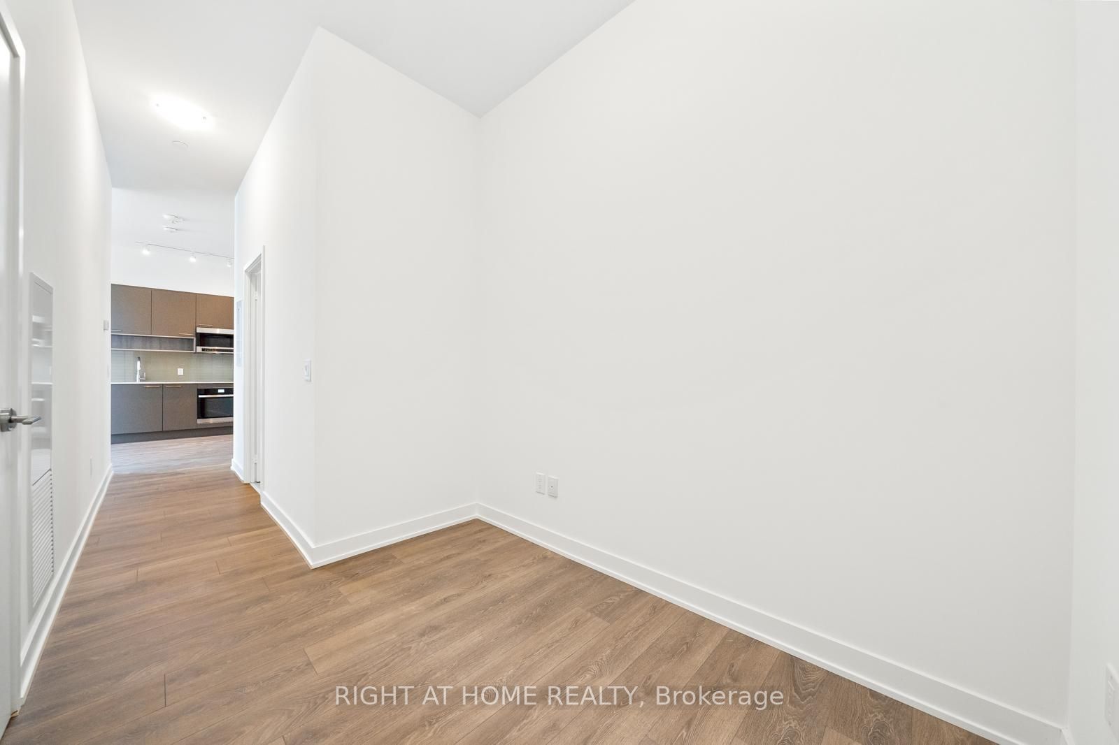 3005 Pine Glen Rd, #801