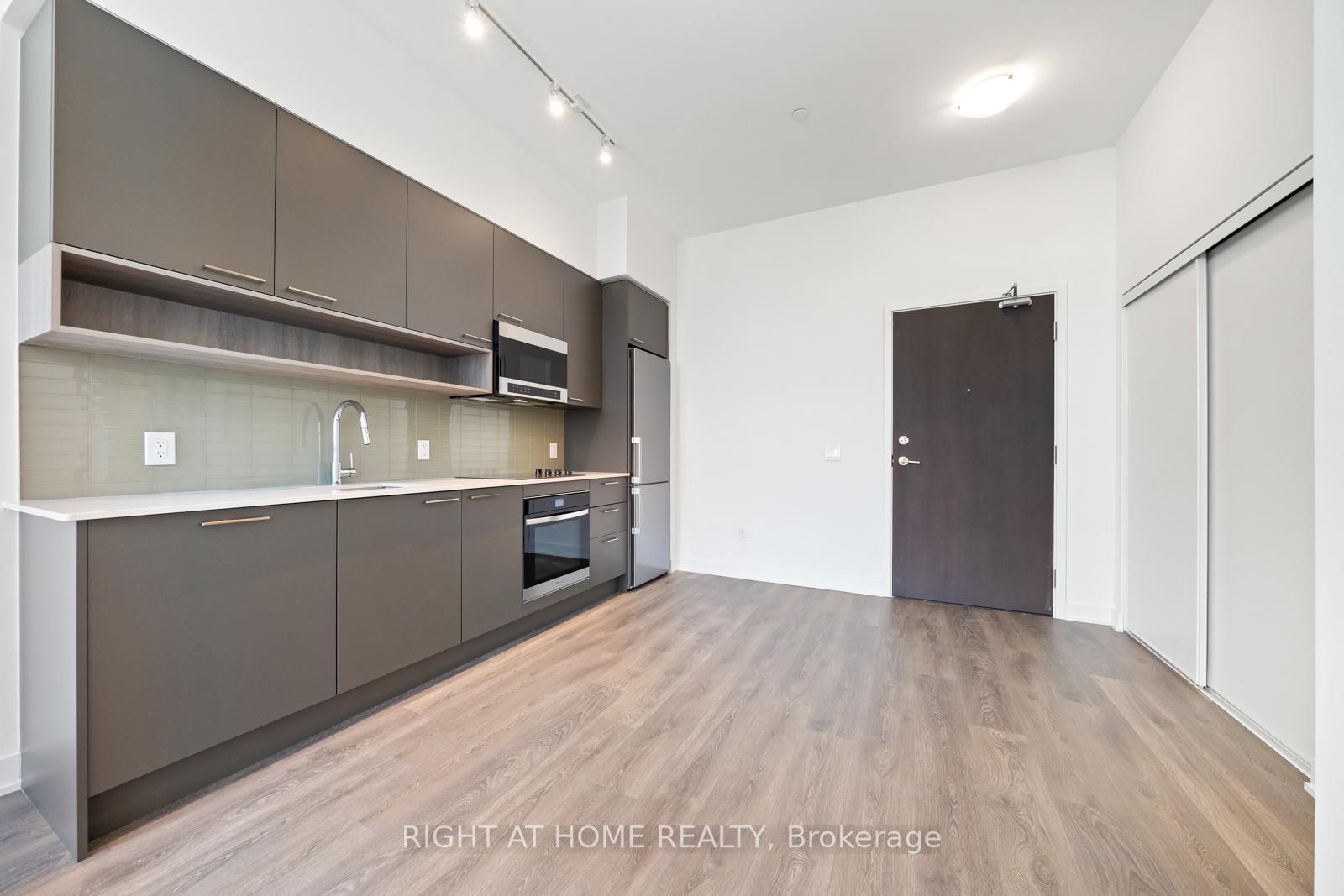 3005 Pine Glen Rd, #801