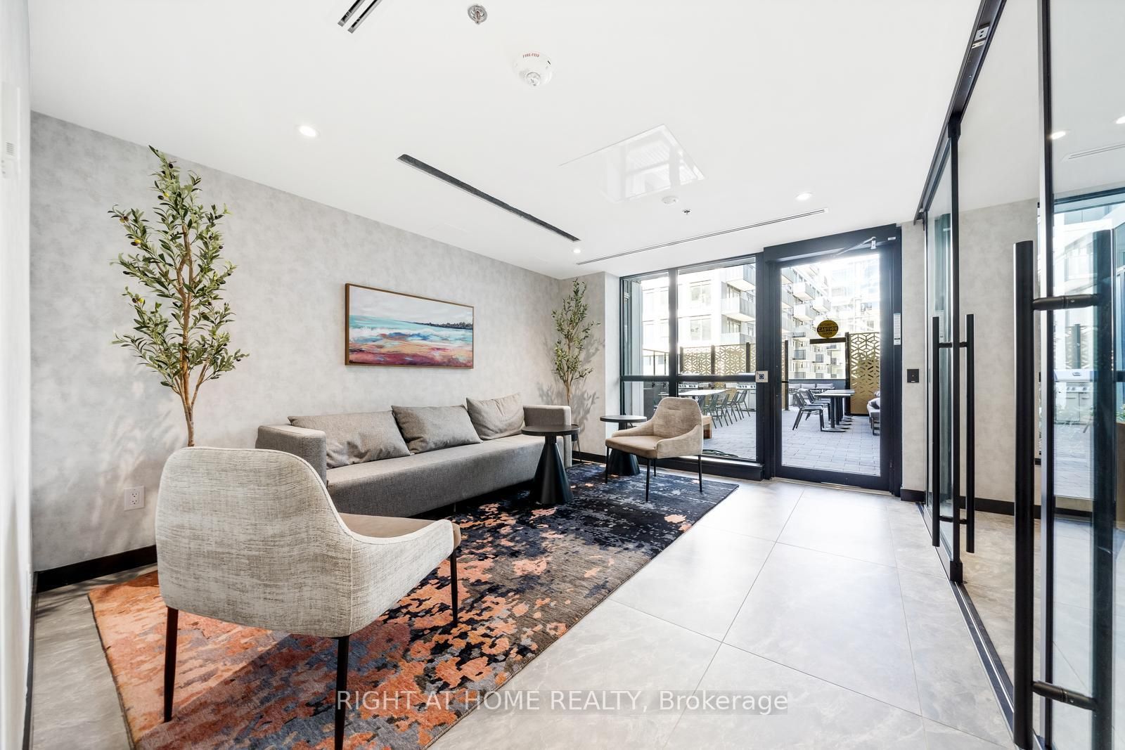 3005 Pine Glen Rd, #801