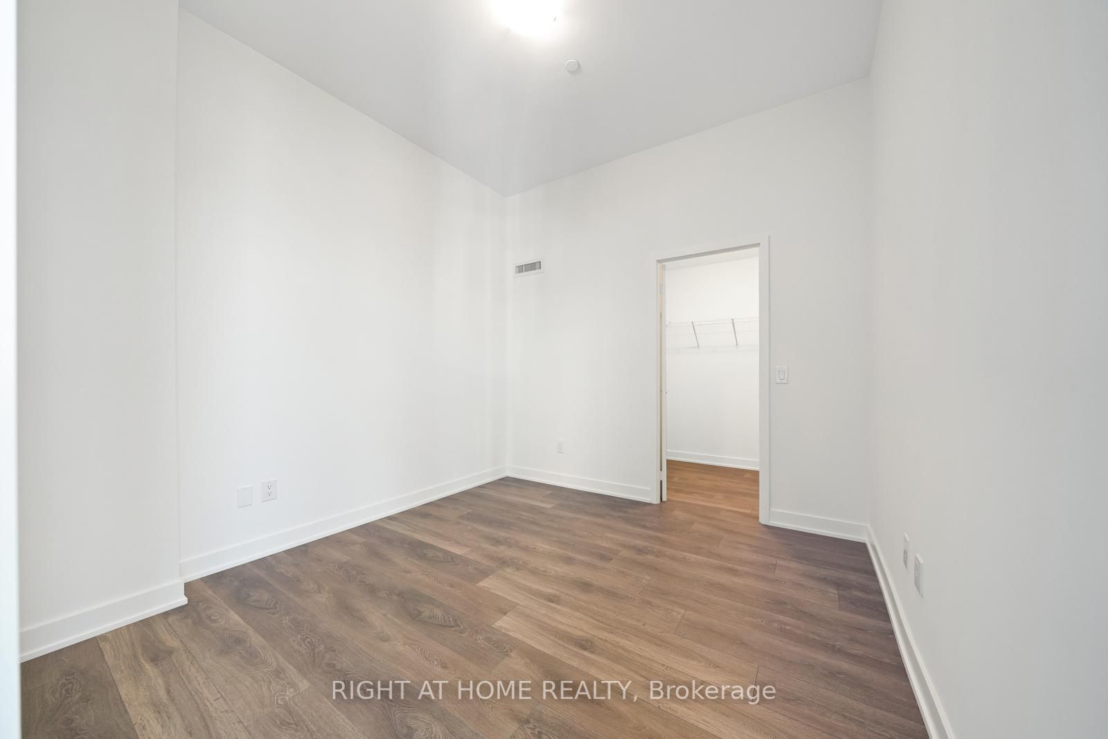 3005 Pine Glen Rd, #801