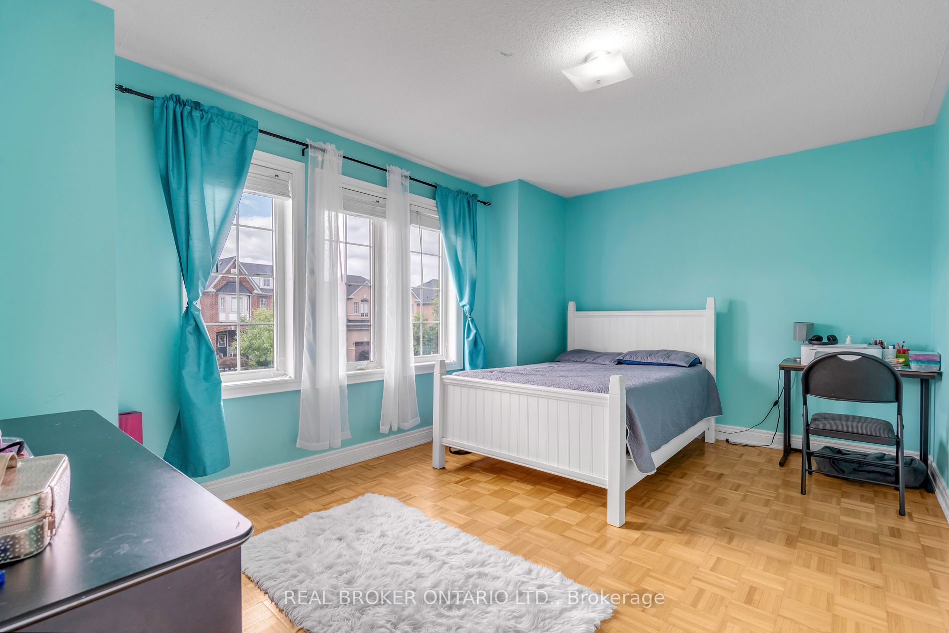 55 Darren Rd
