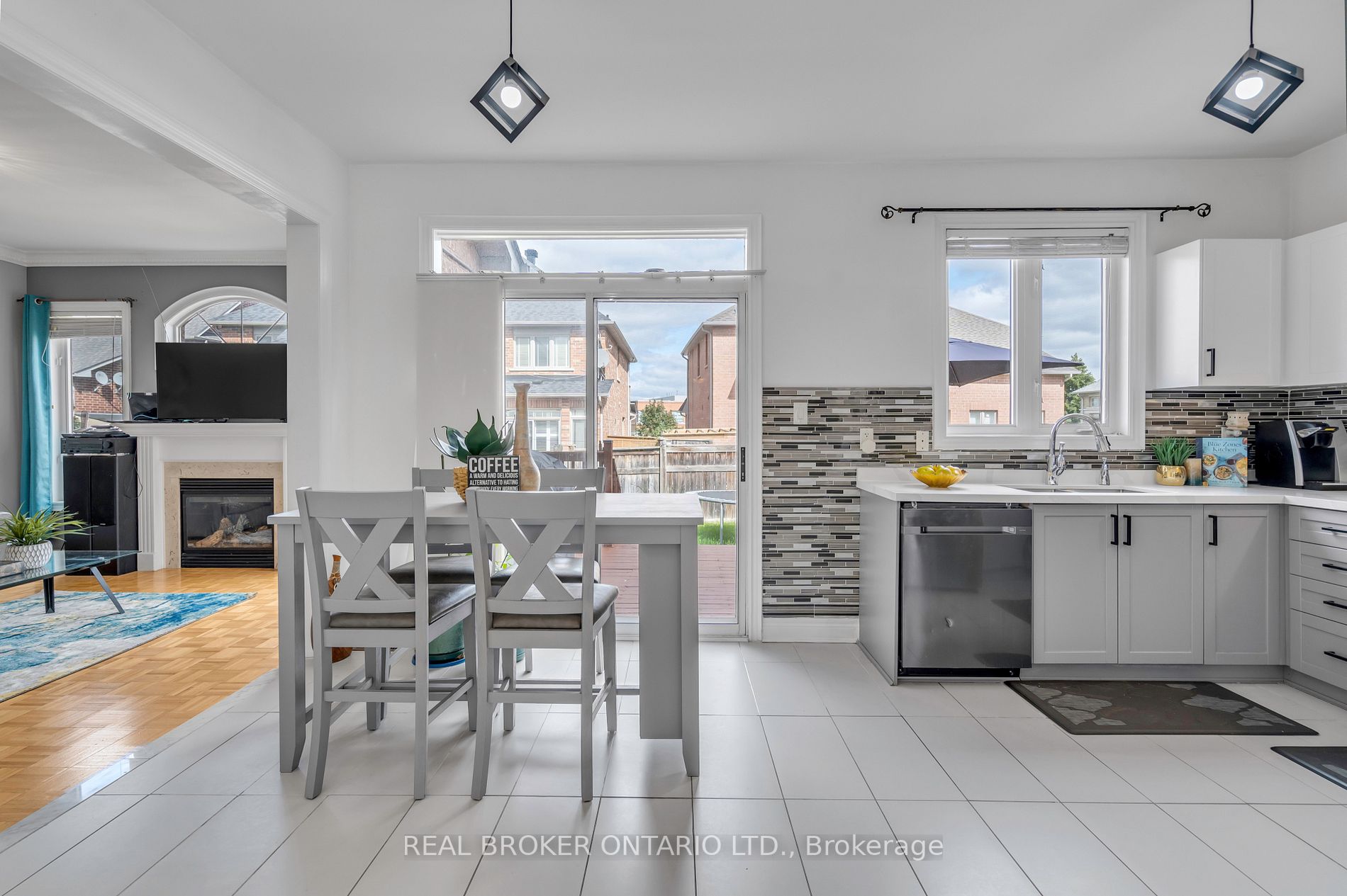55 Darren Rd