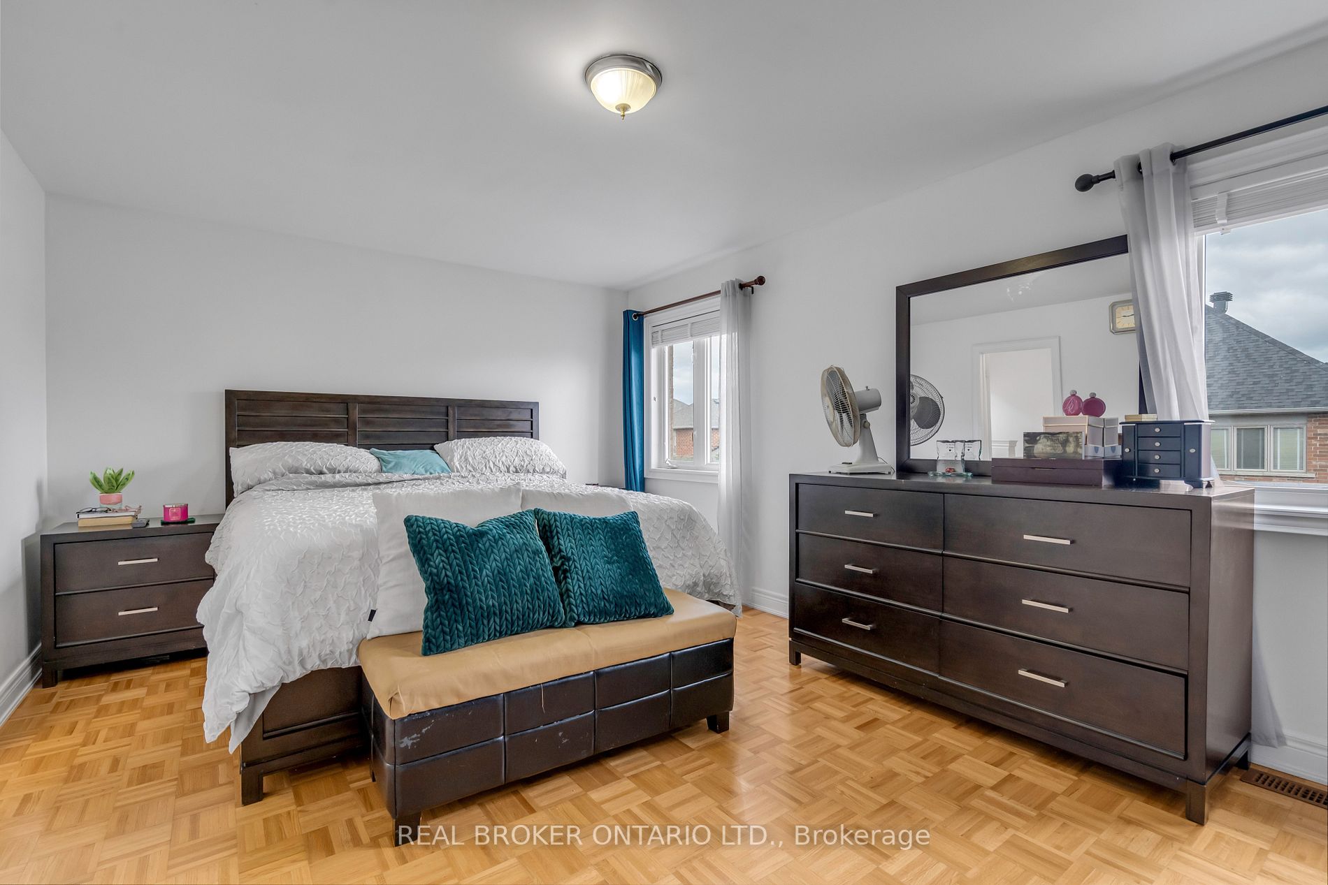 55 Darren Rd