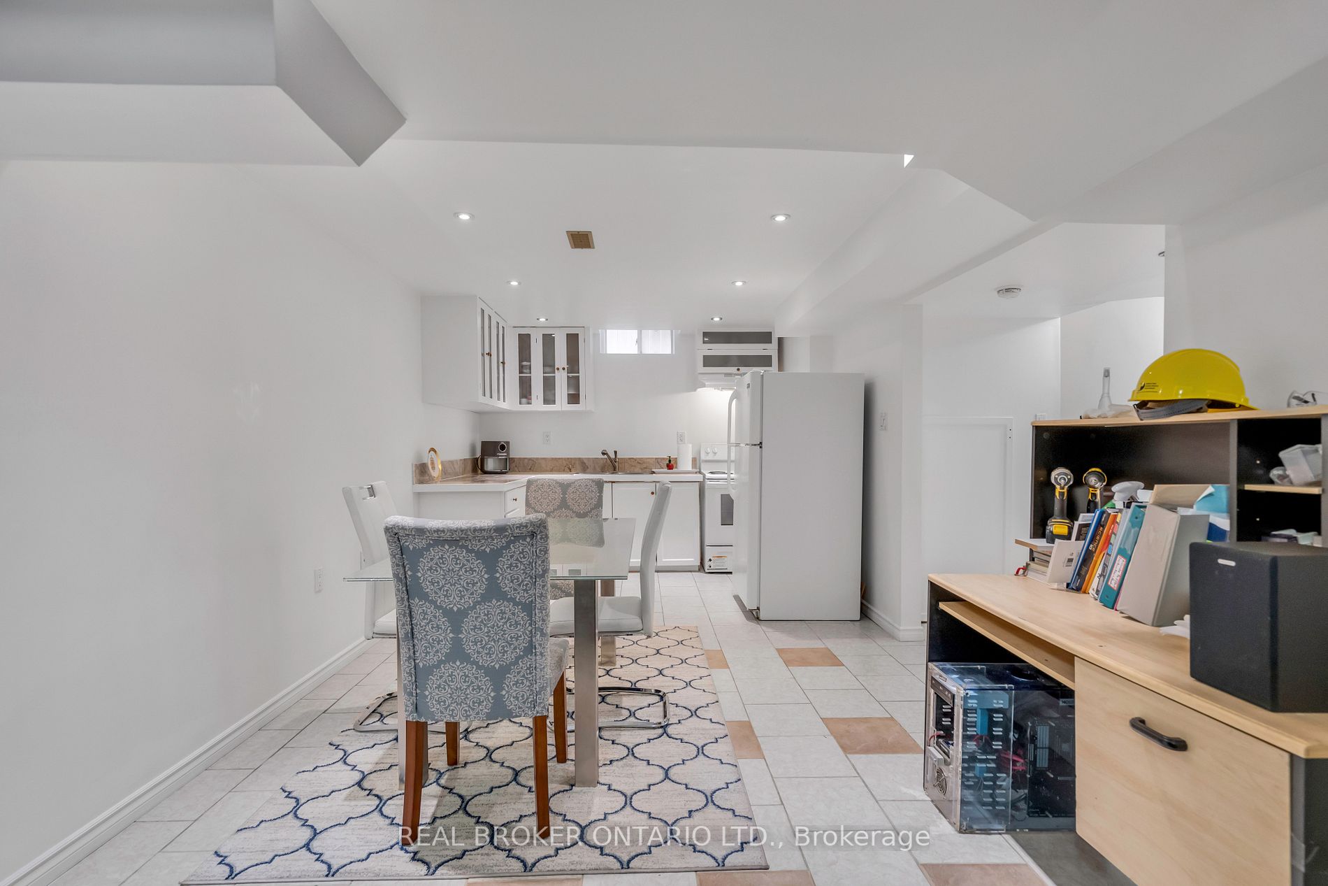 55 Darren Rd