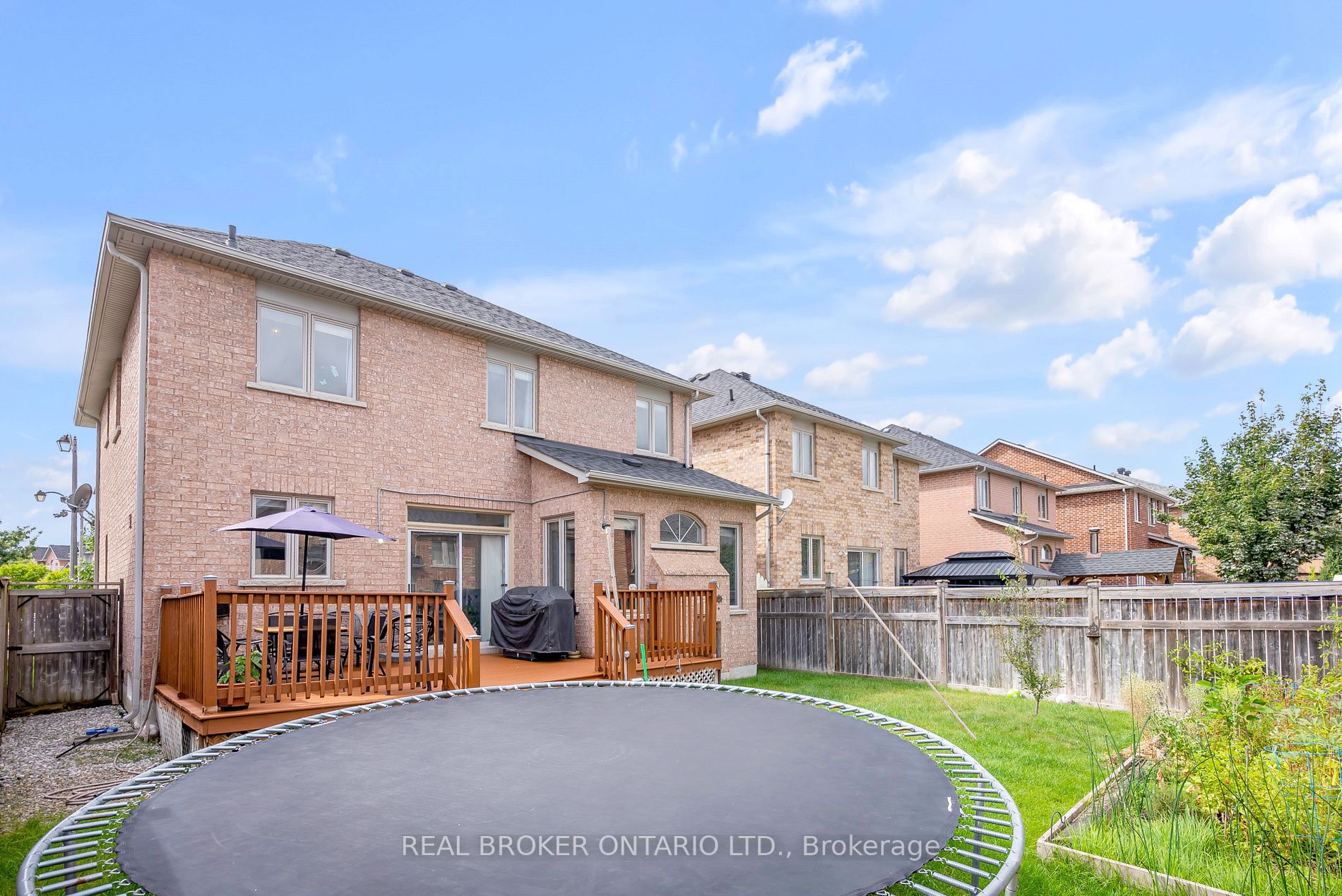 55 Darren Rd