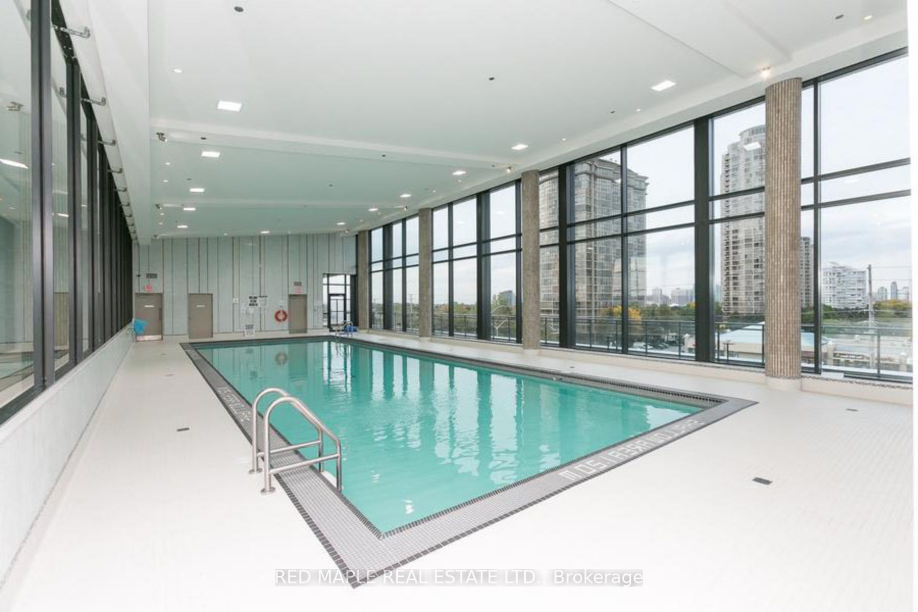 55 Eglinton Ave W, #2010