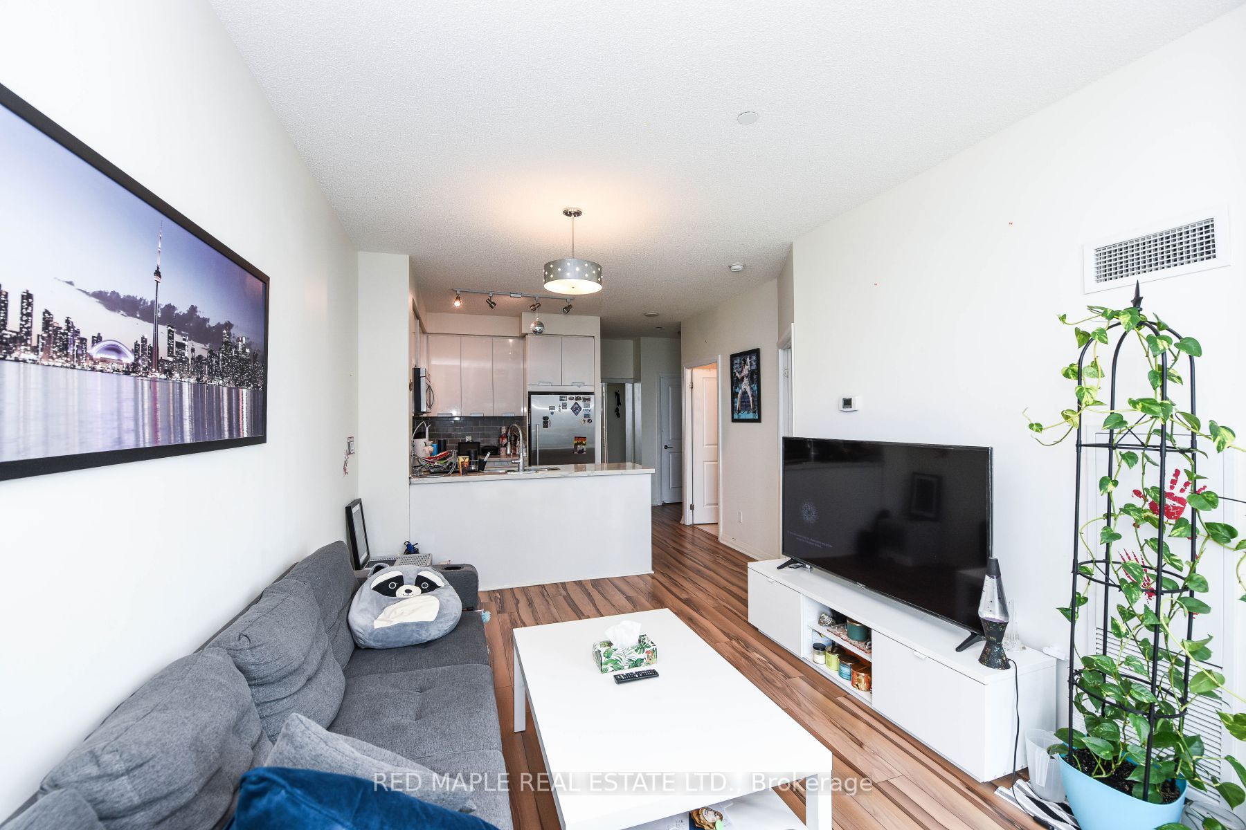 55 Eglinton Ave W, #2010