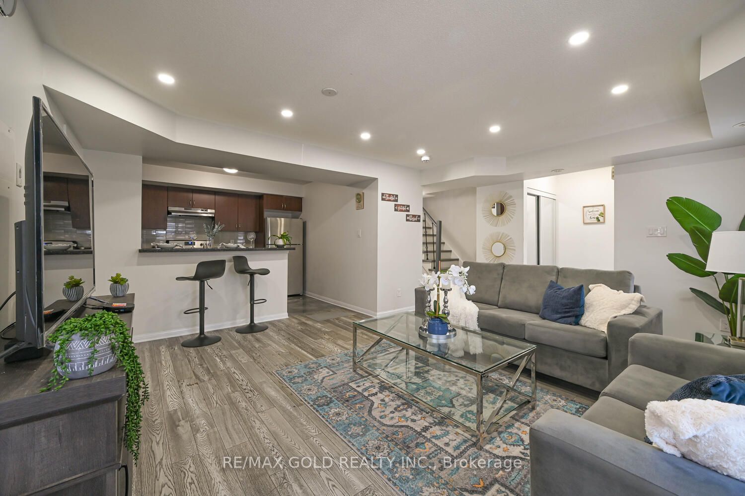 250 Sunny Meadow Boulevard, #196