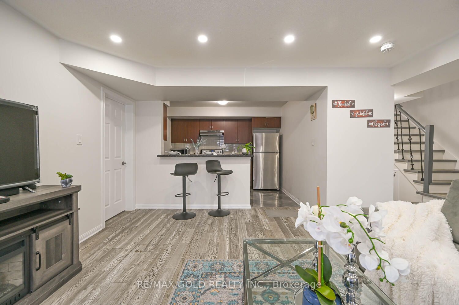 250 Sunny Meadow Boulevard, #196