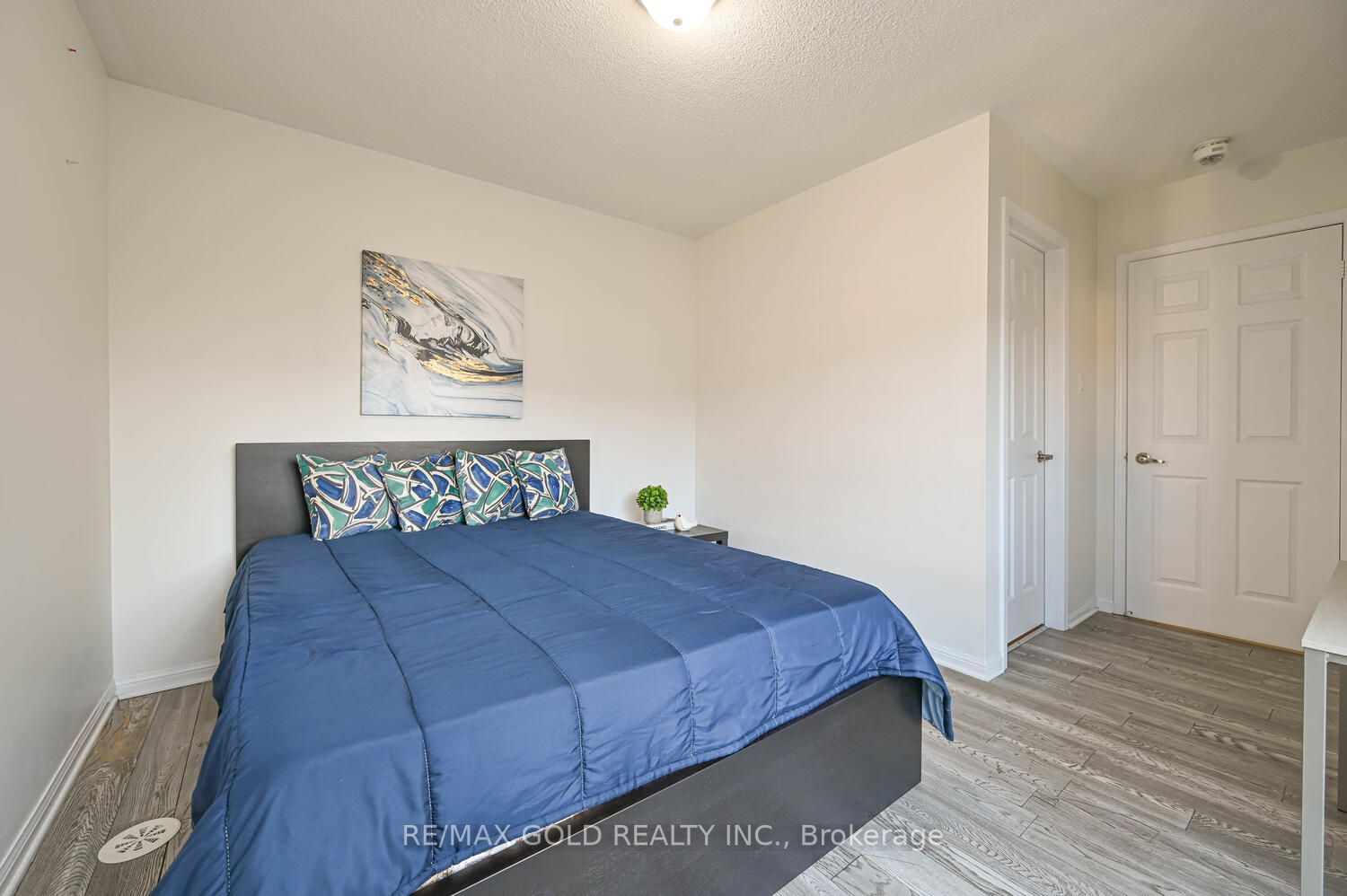 250 Sunny Meadow Boulevard, #196