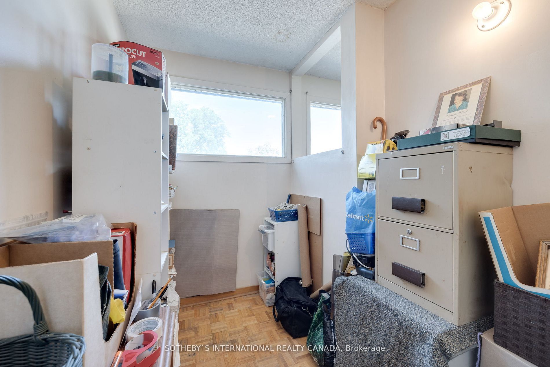 11 Huson Crt
