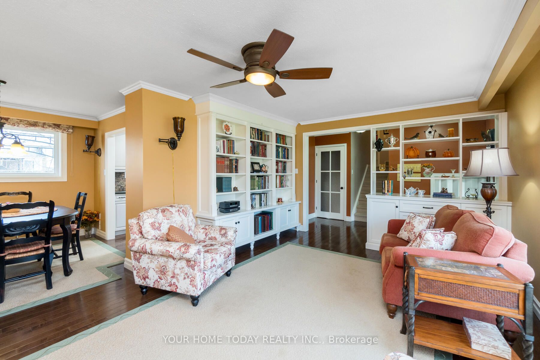 6 Hyland Avenue