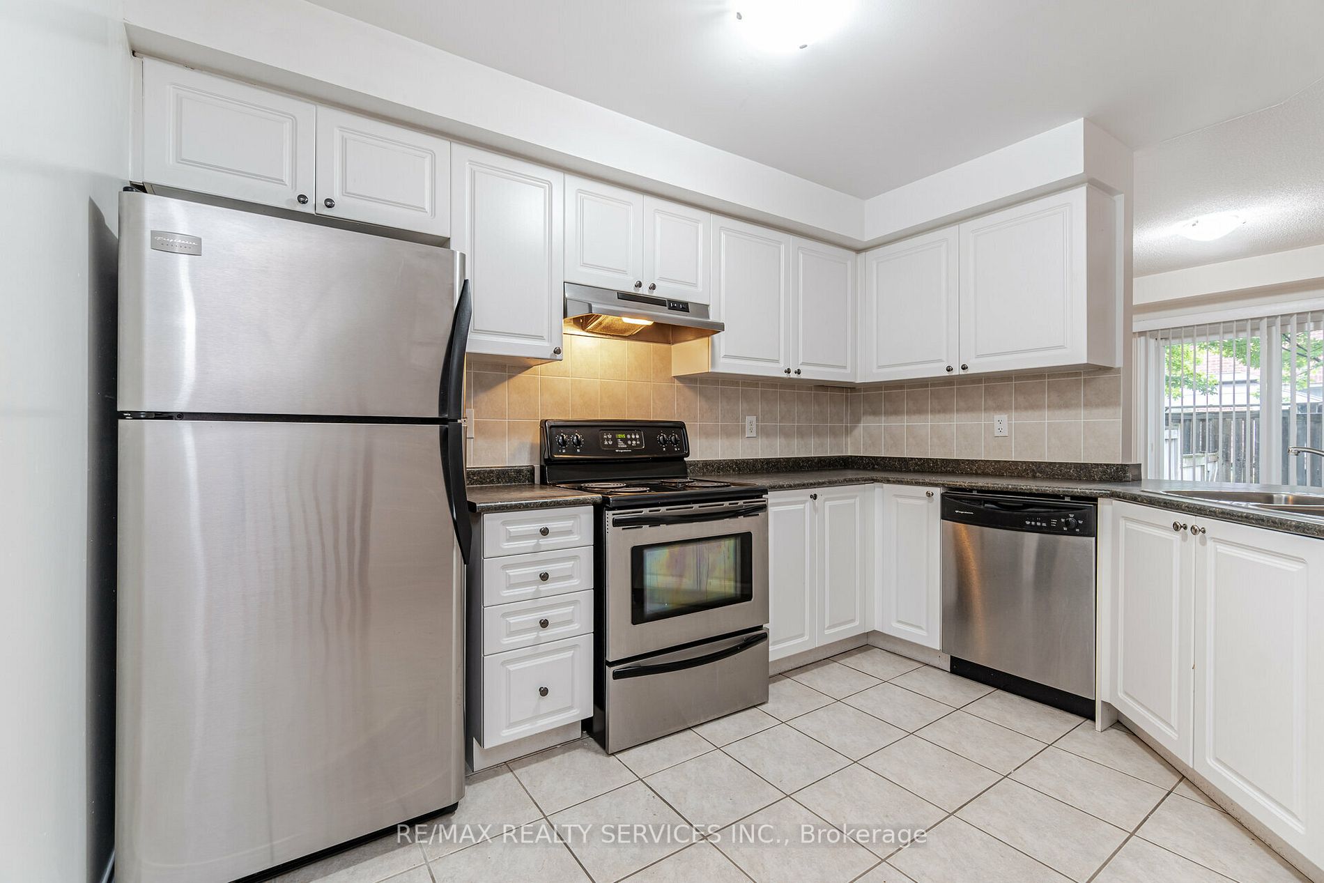 5255 Palmetto Pl, #126