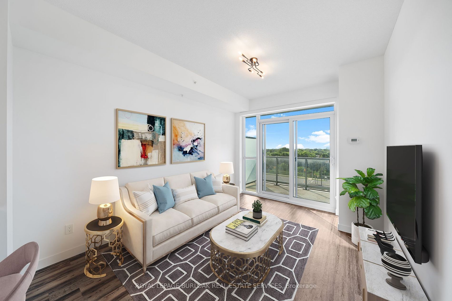 2093 Fairview Street, #706