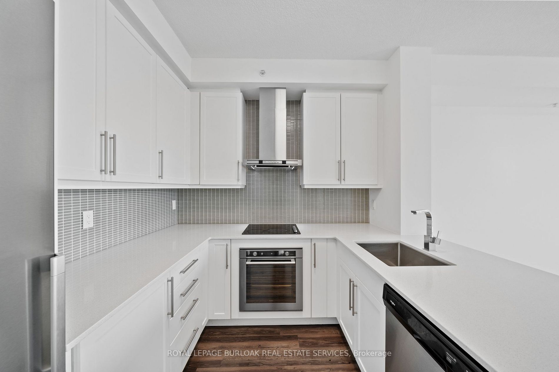 2093 Fairview Street, #706