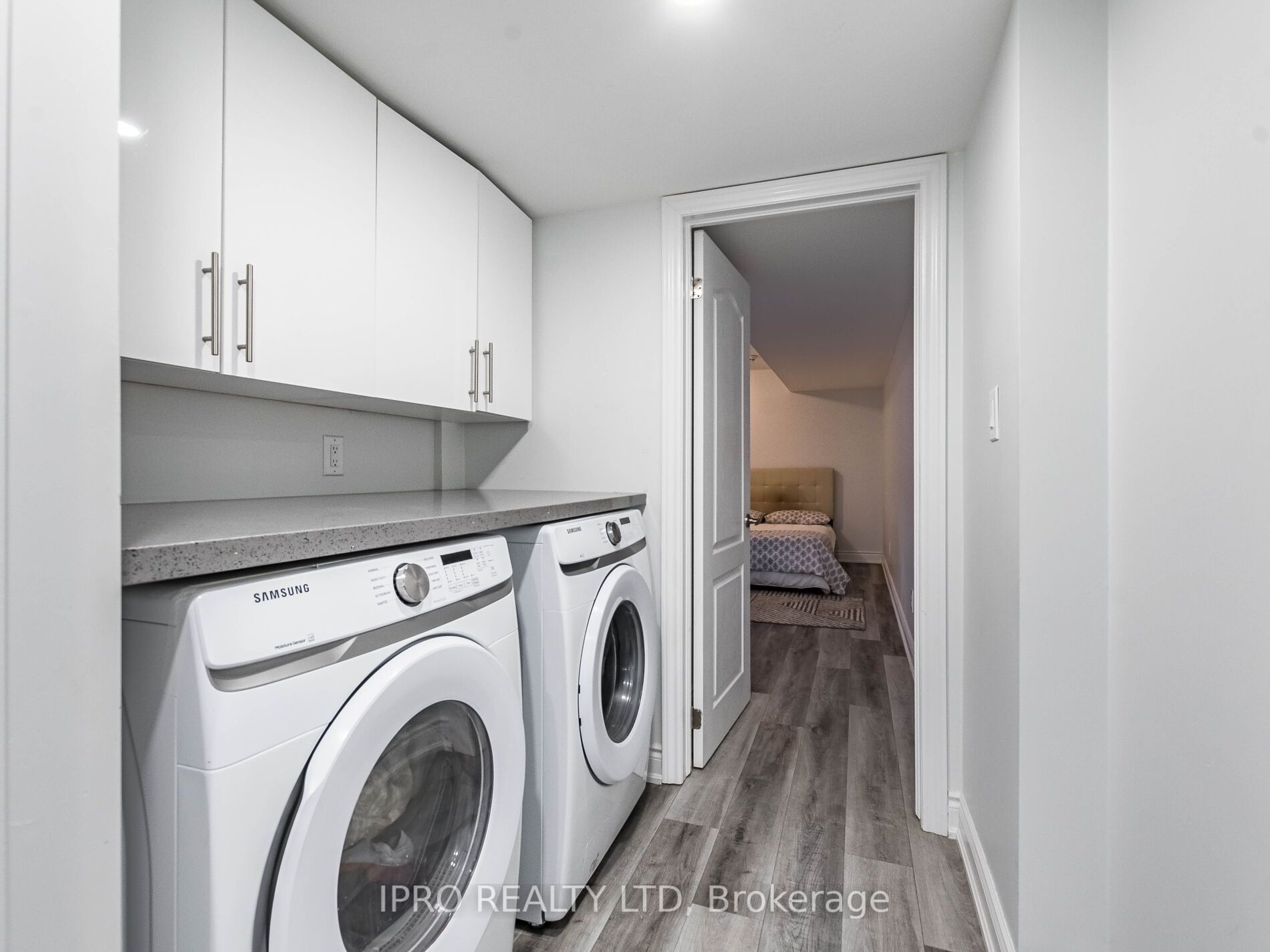 19 Little Britain Cres