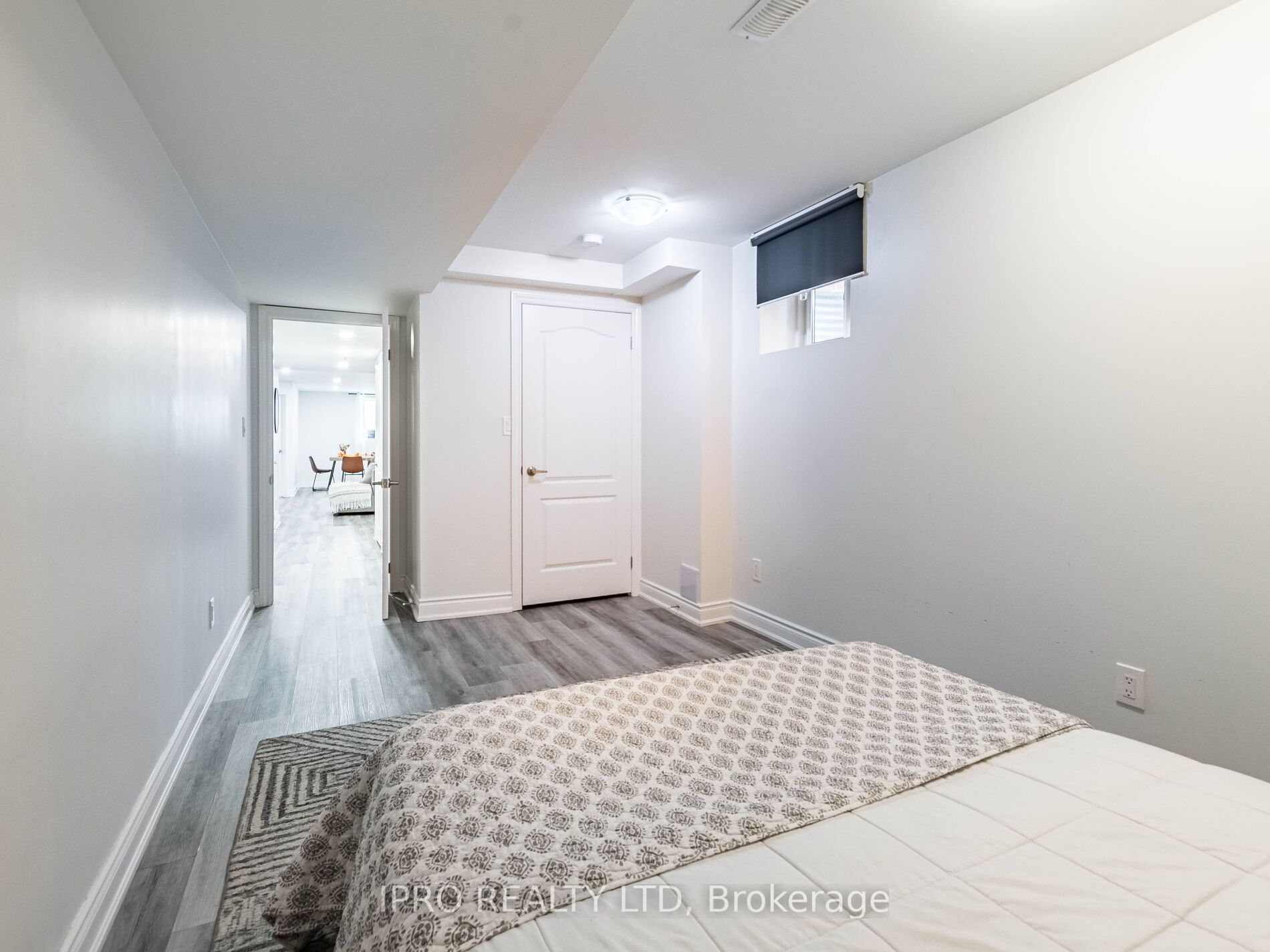 19 Little Britain Cres