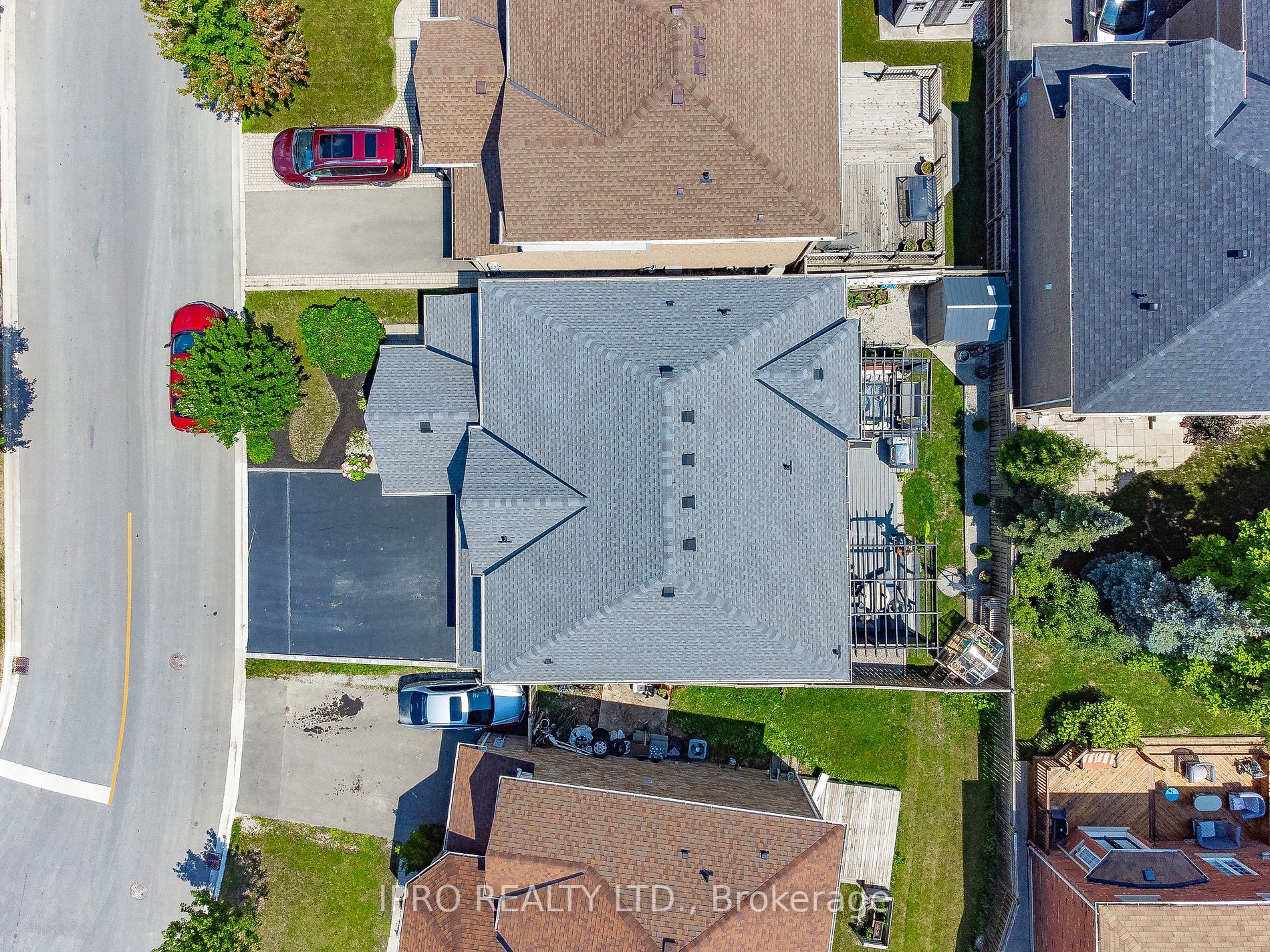 1005 Lancaster Blvd
